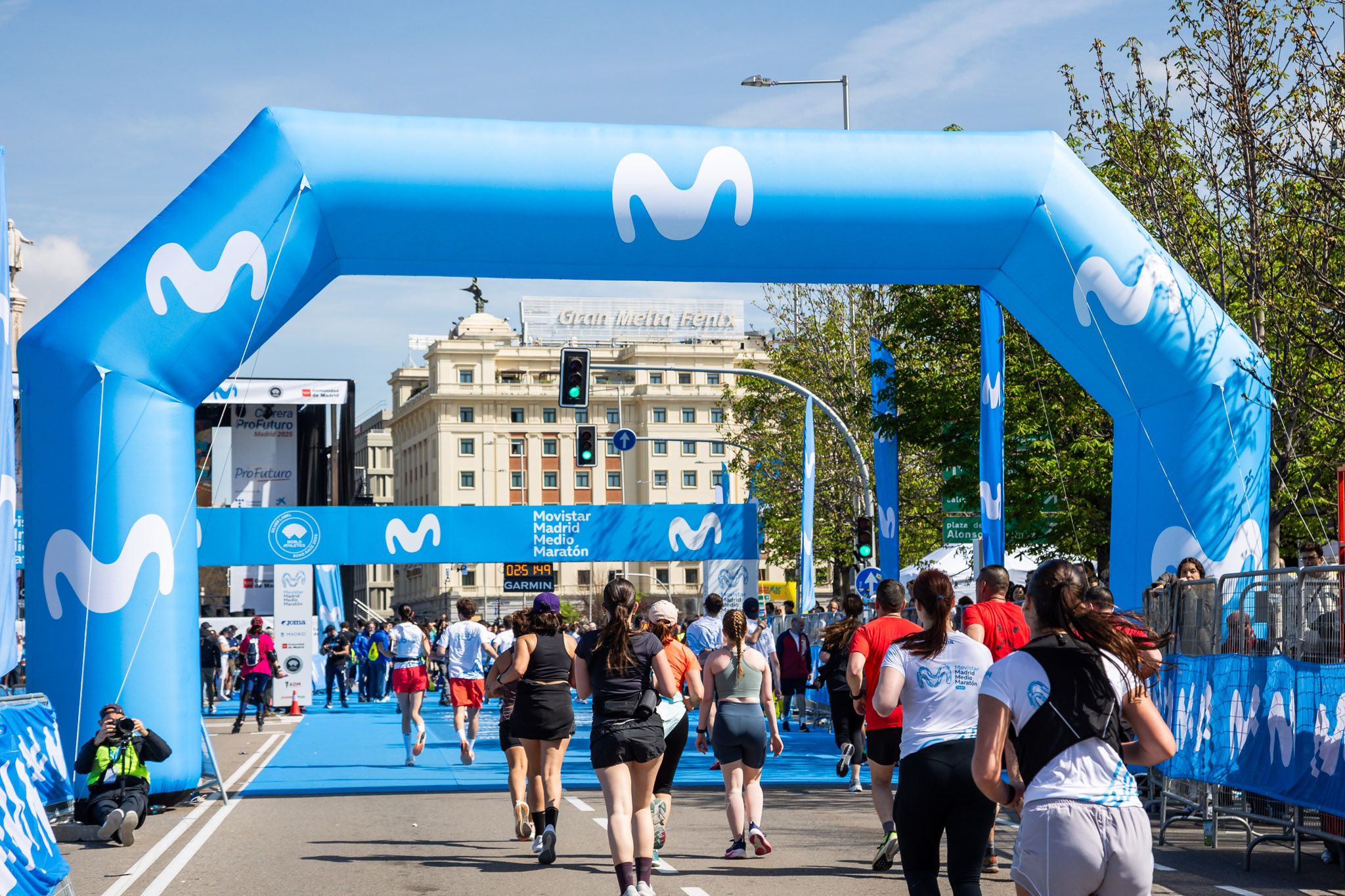 50 fotos espectaculares del Movistar Madrid Medio Maratón 2025 43
