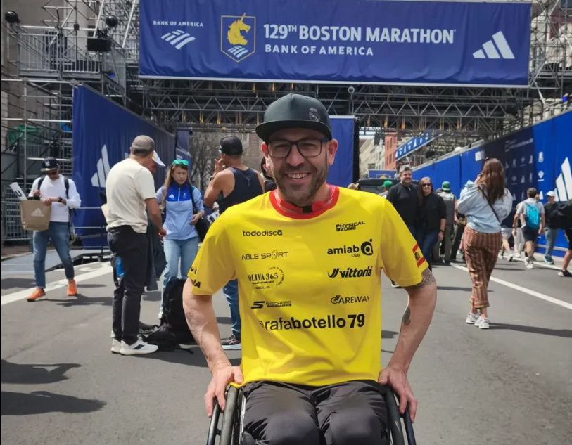 Rafa Botello en el Maratón de Boston 2025
