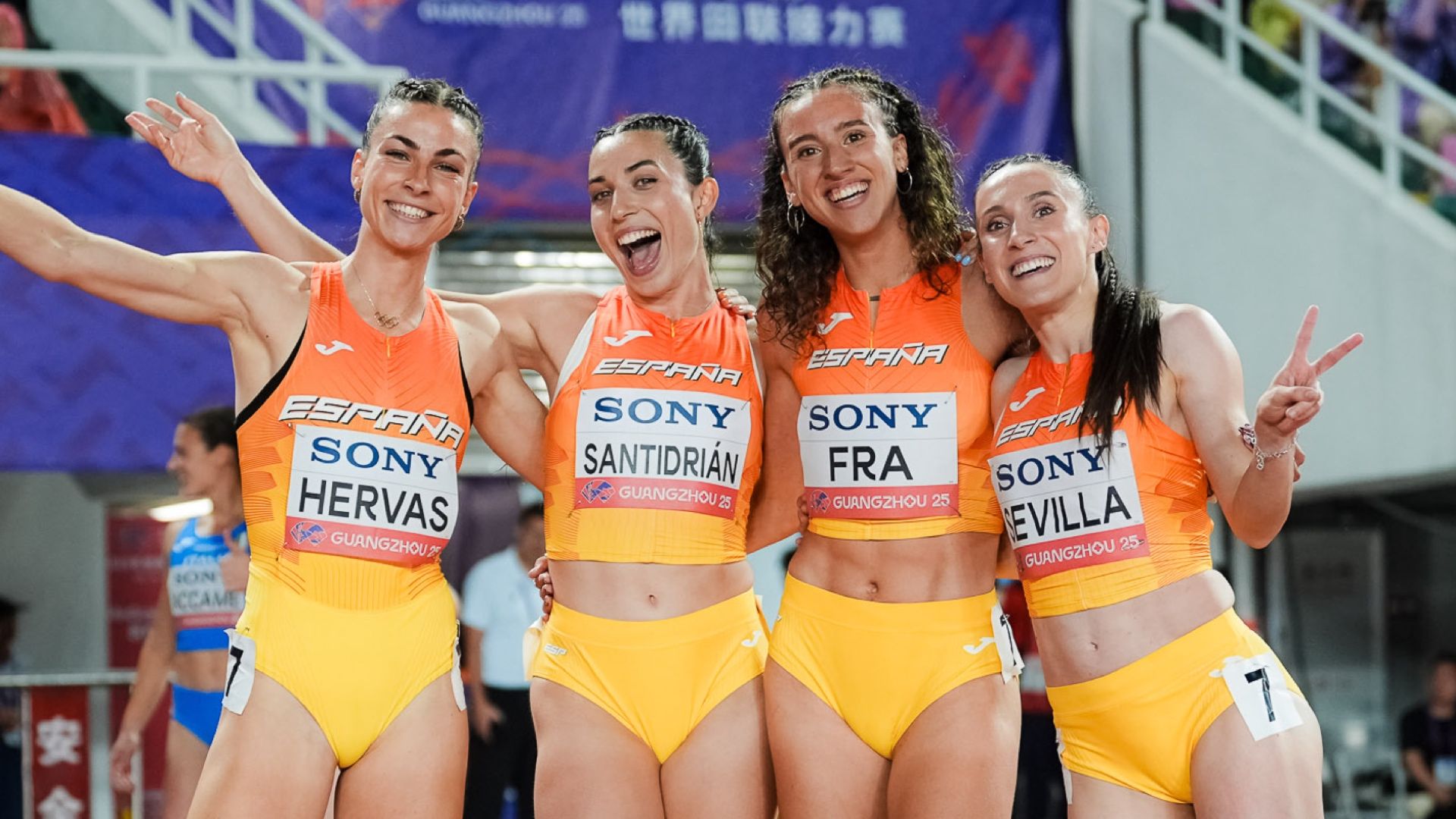 Las cuatro relevistas del 4x400m femenino español, equipo clasificado para el Mundial de Tokio. SPORTMEDIA.