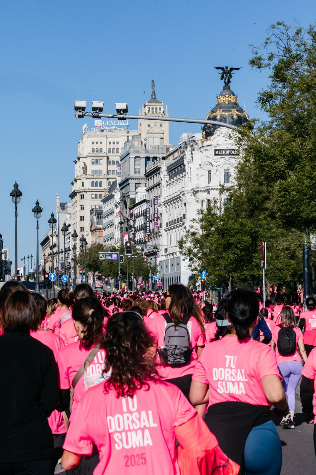 Las mejores fotos de la Carrera de la Mujer de Madrid 2025 7