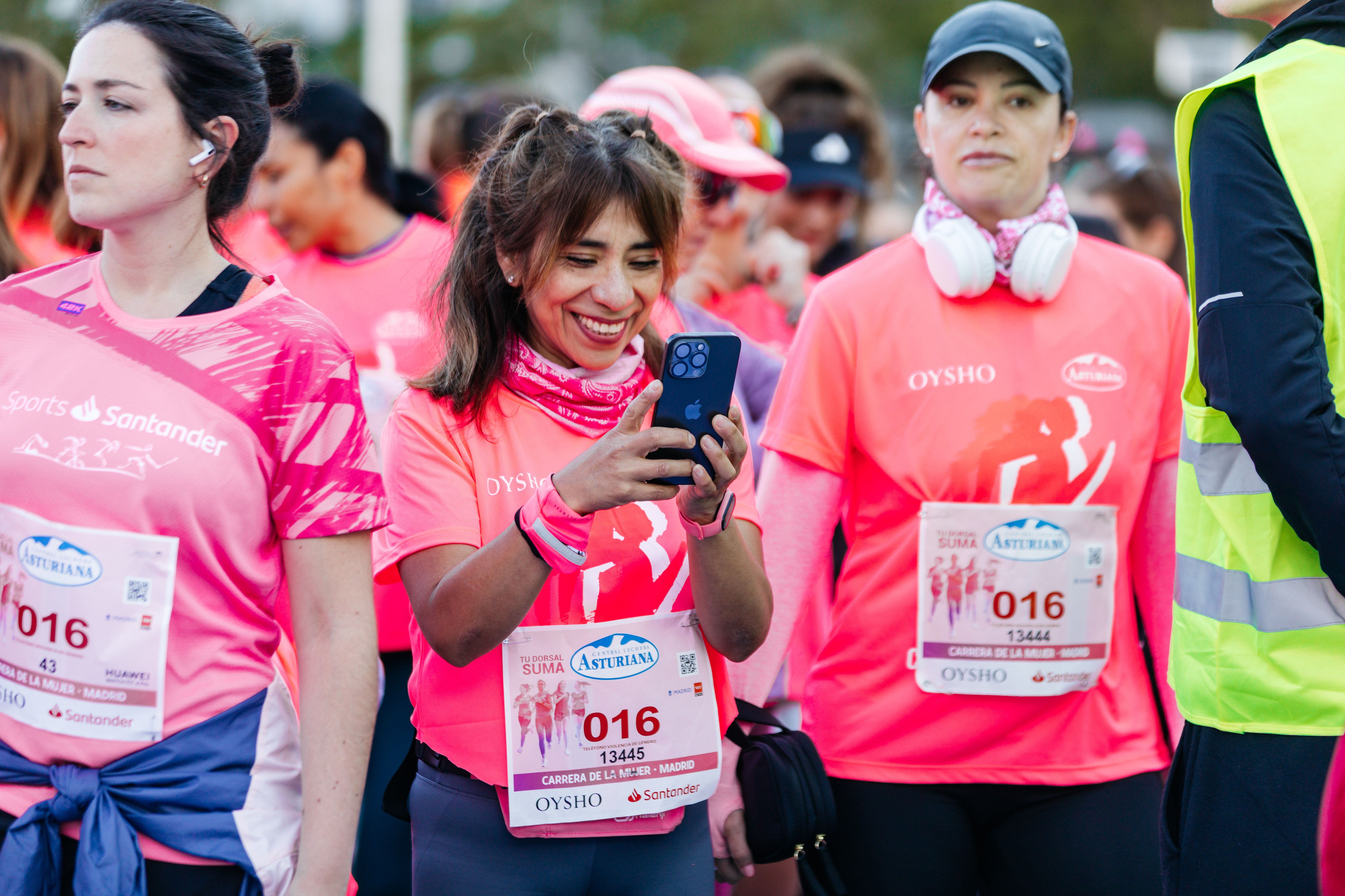 Las mejores fotos de la salida de la Carrera de la Mujer de Madrid 2025 38