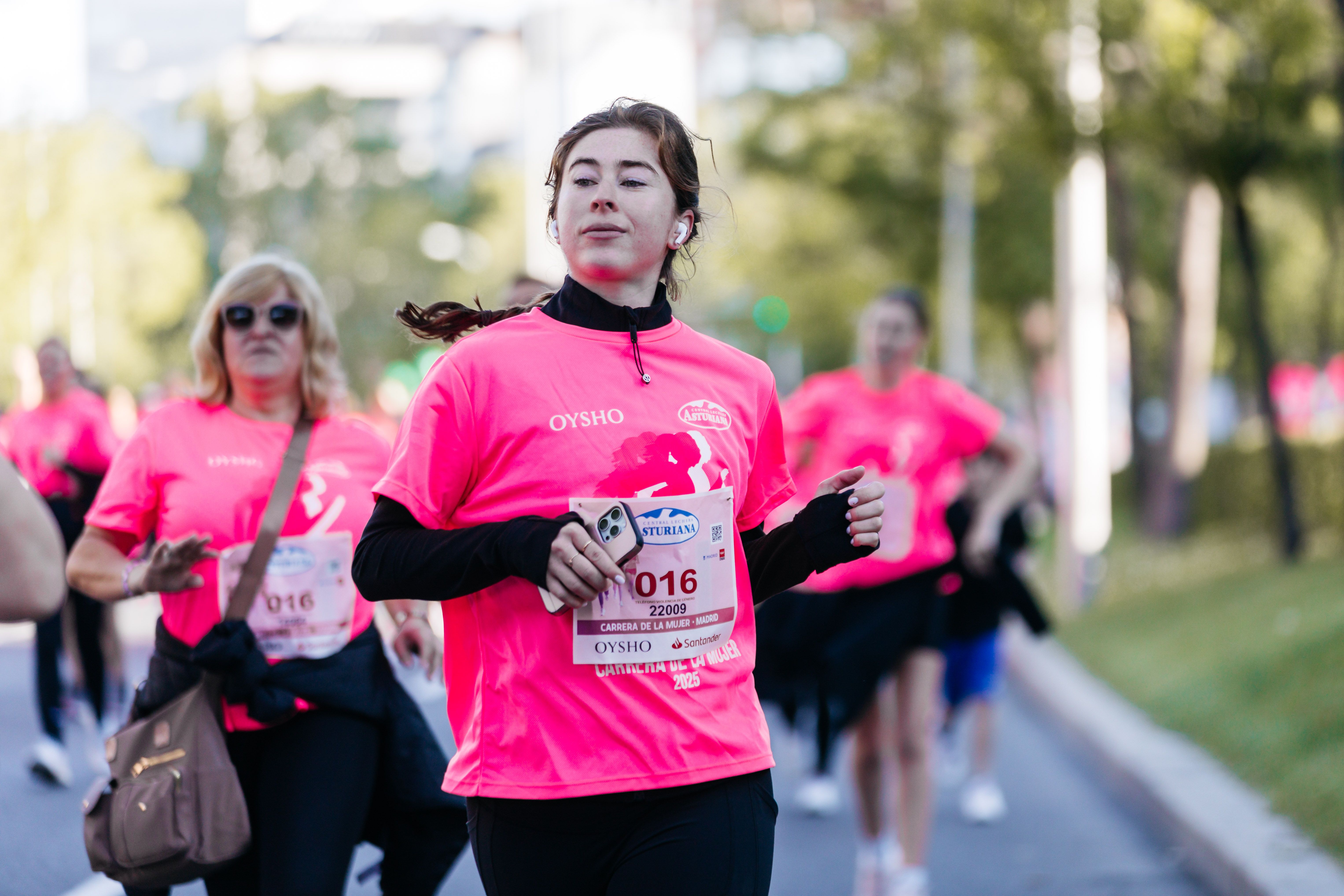 Las mejores fotos del recorrido de la Carrera de la Mujer de Madrid 2025 9