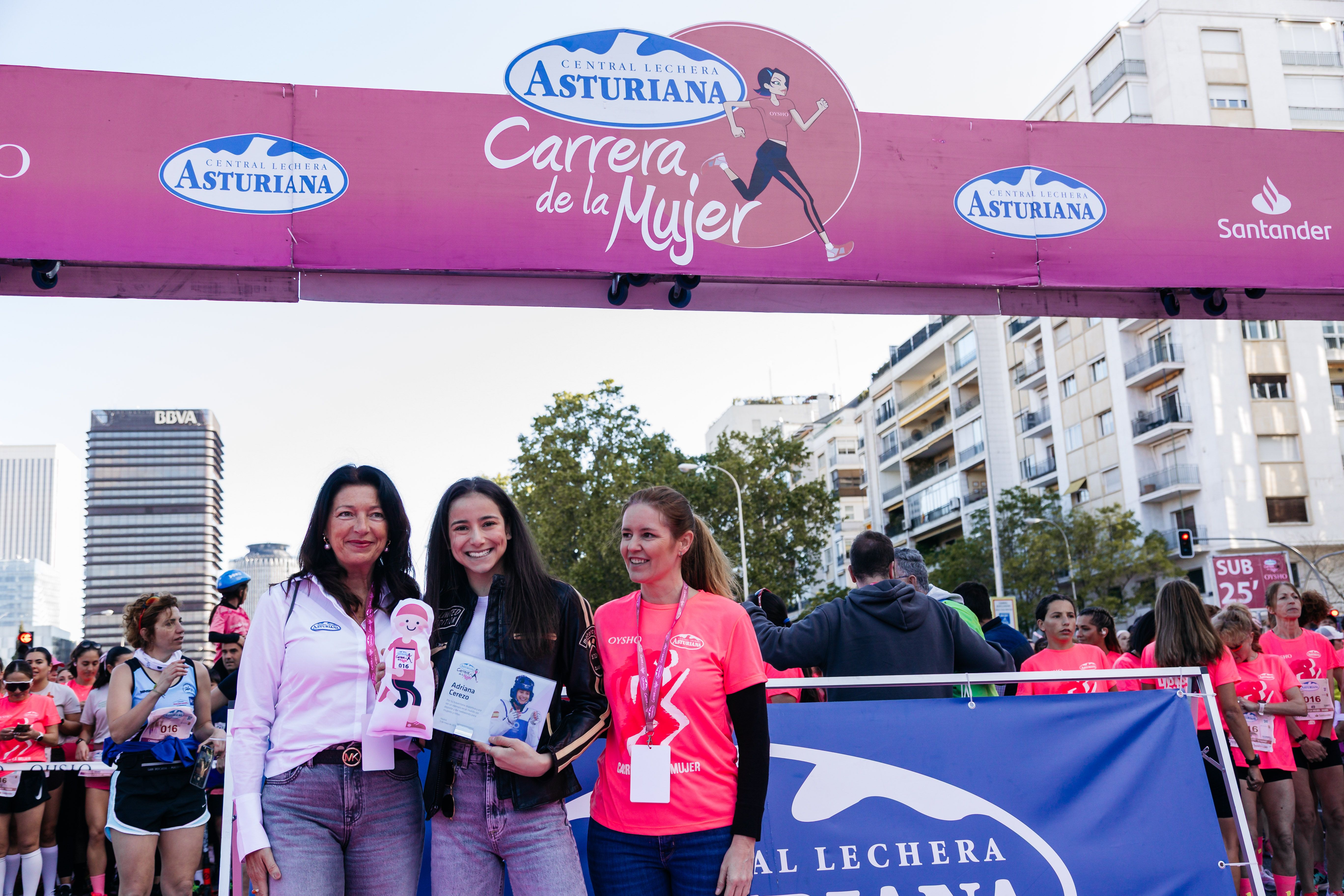 Las mejores fotos de la salida de la Carrera de la Mujer de Madrid 2025 67