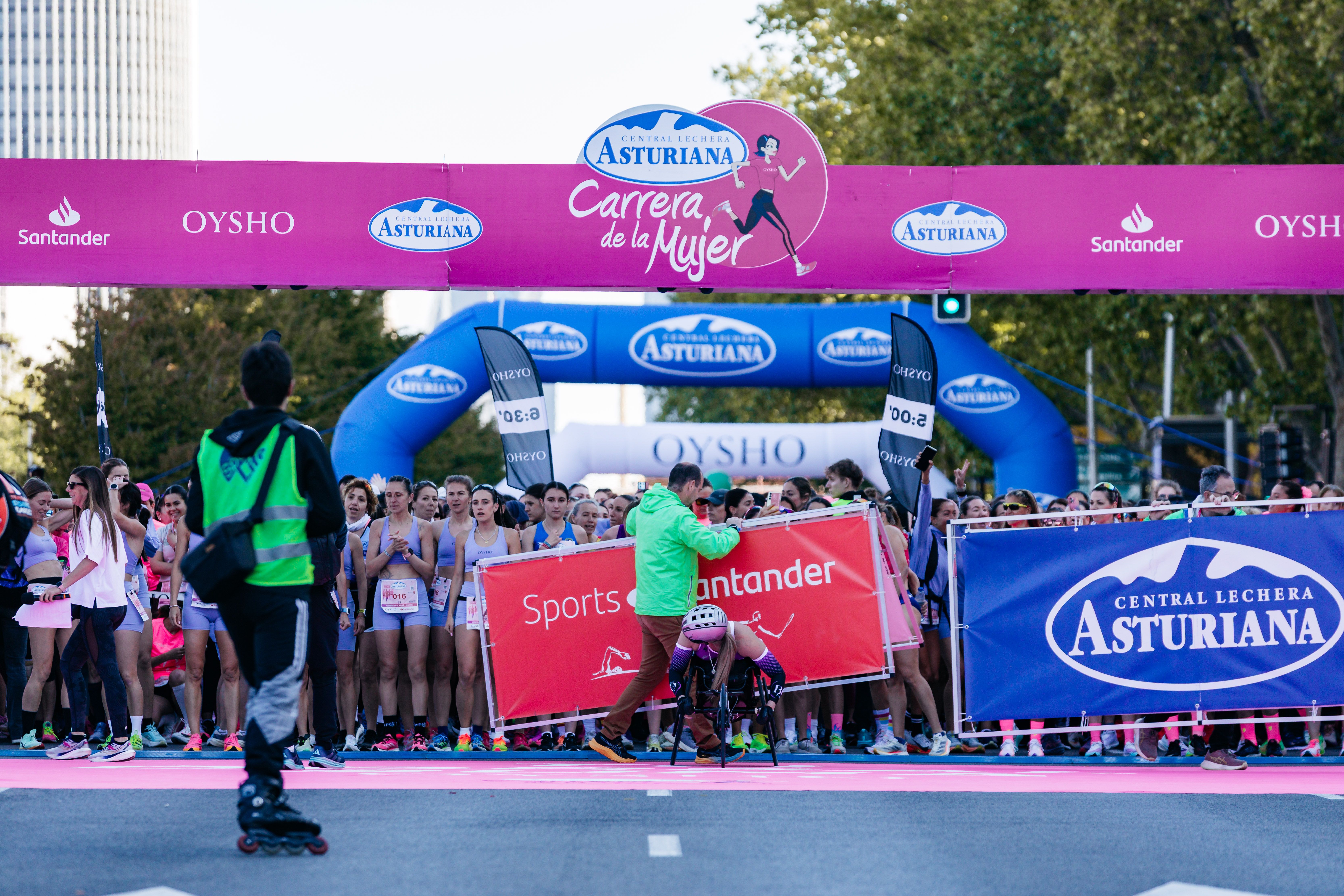 Las mejores fotos de la salida de la Carrera de la Mujer de Madrid 2025 76