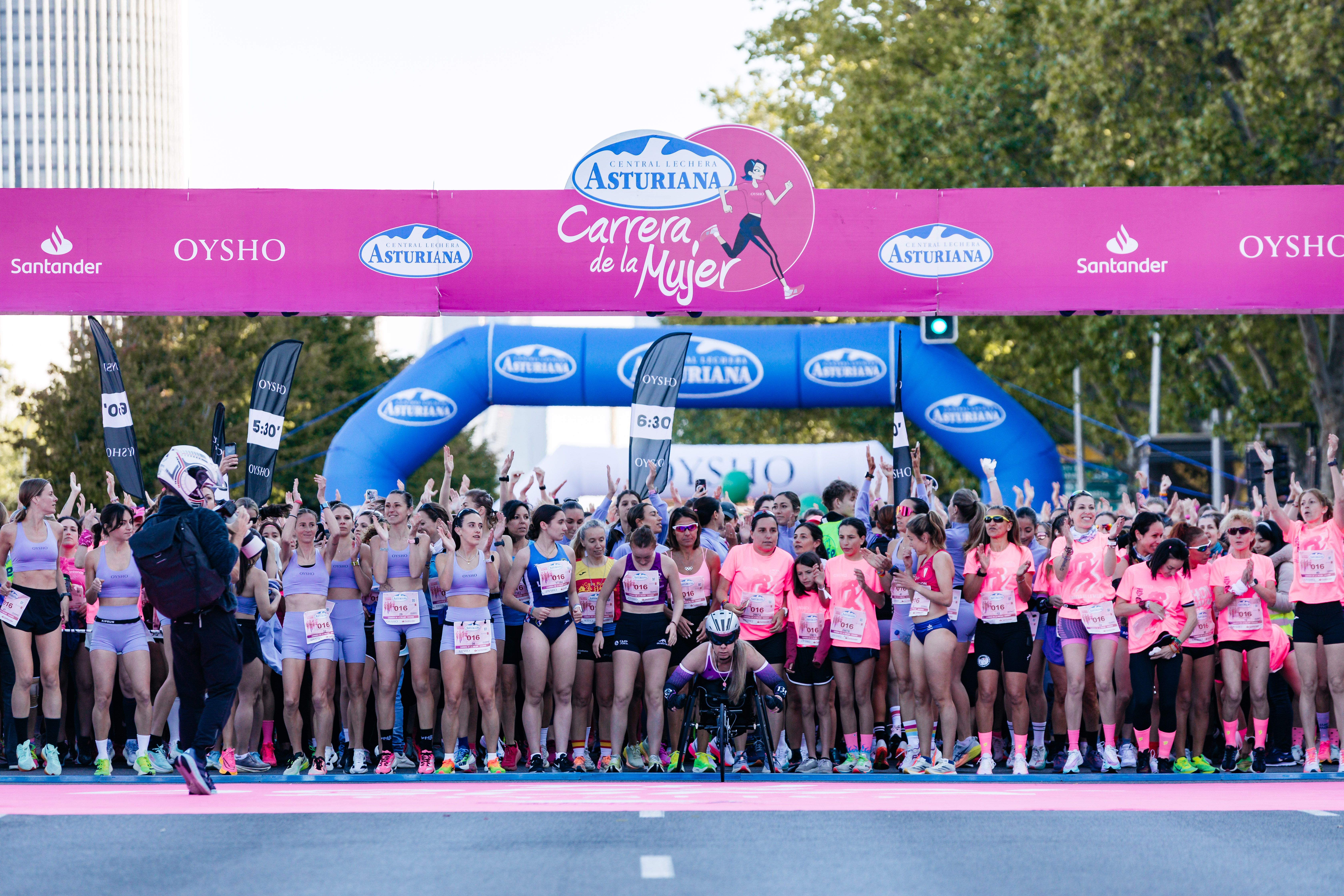 Las mejores fotos de la salida de la Carrera de la Mujer de Madrid 2025 77