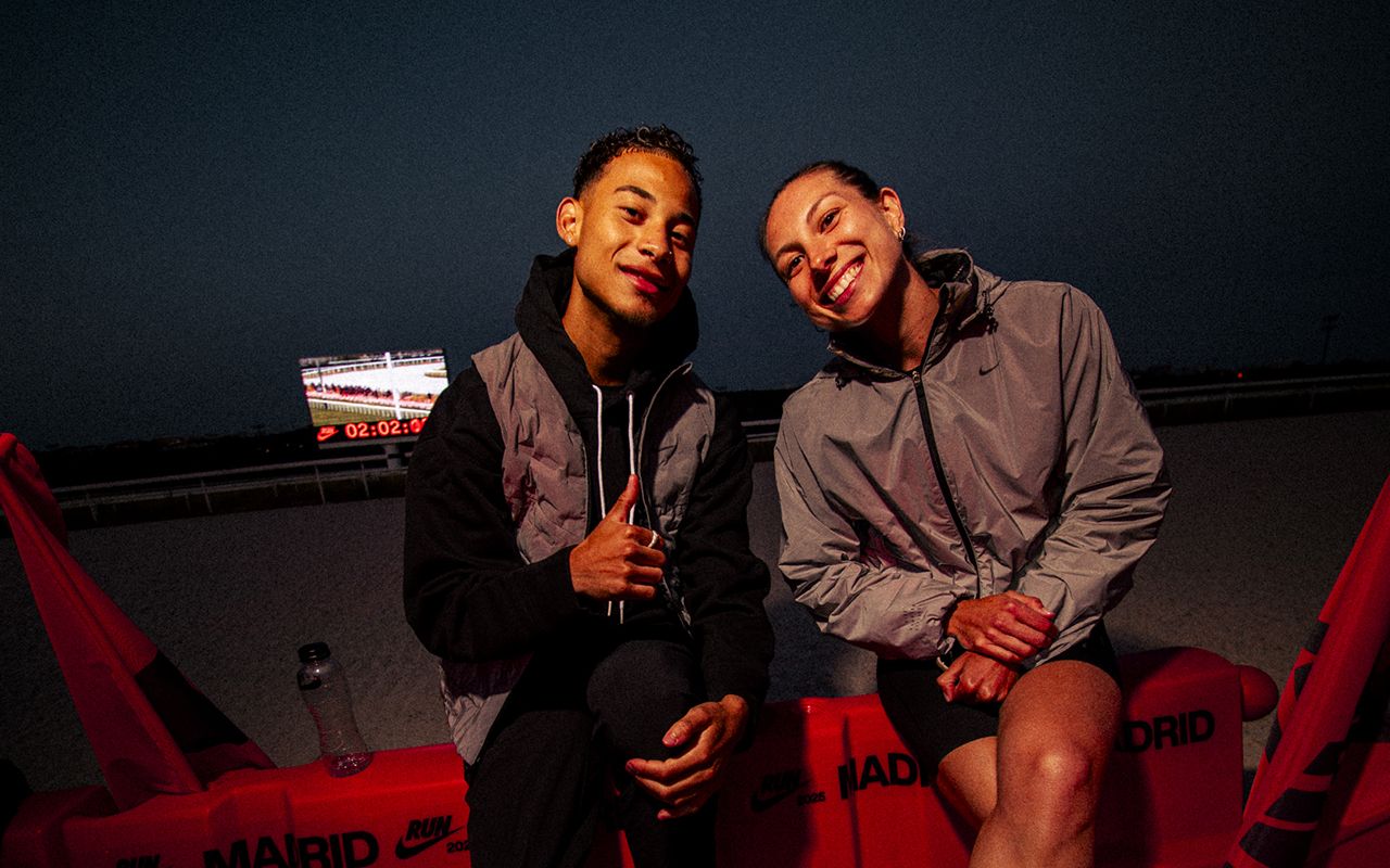 Dos de los atletas de Nike