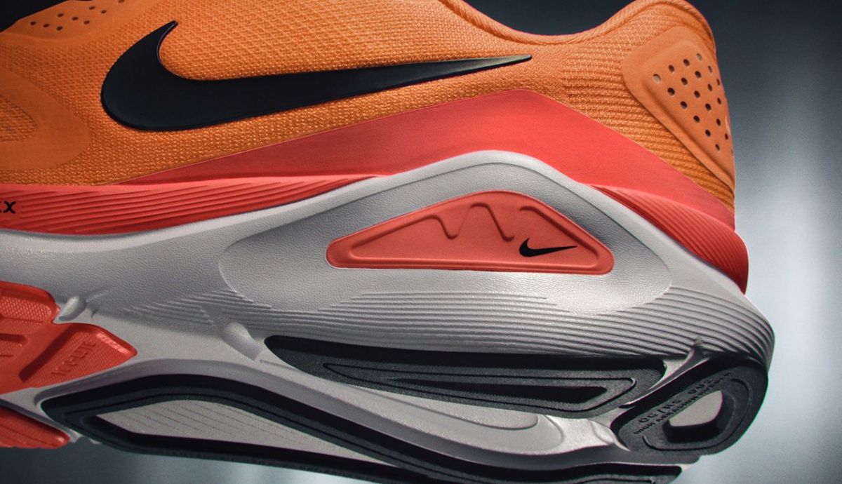 Nike structure 26 mens 2