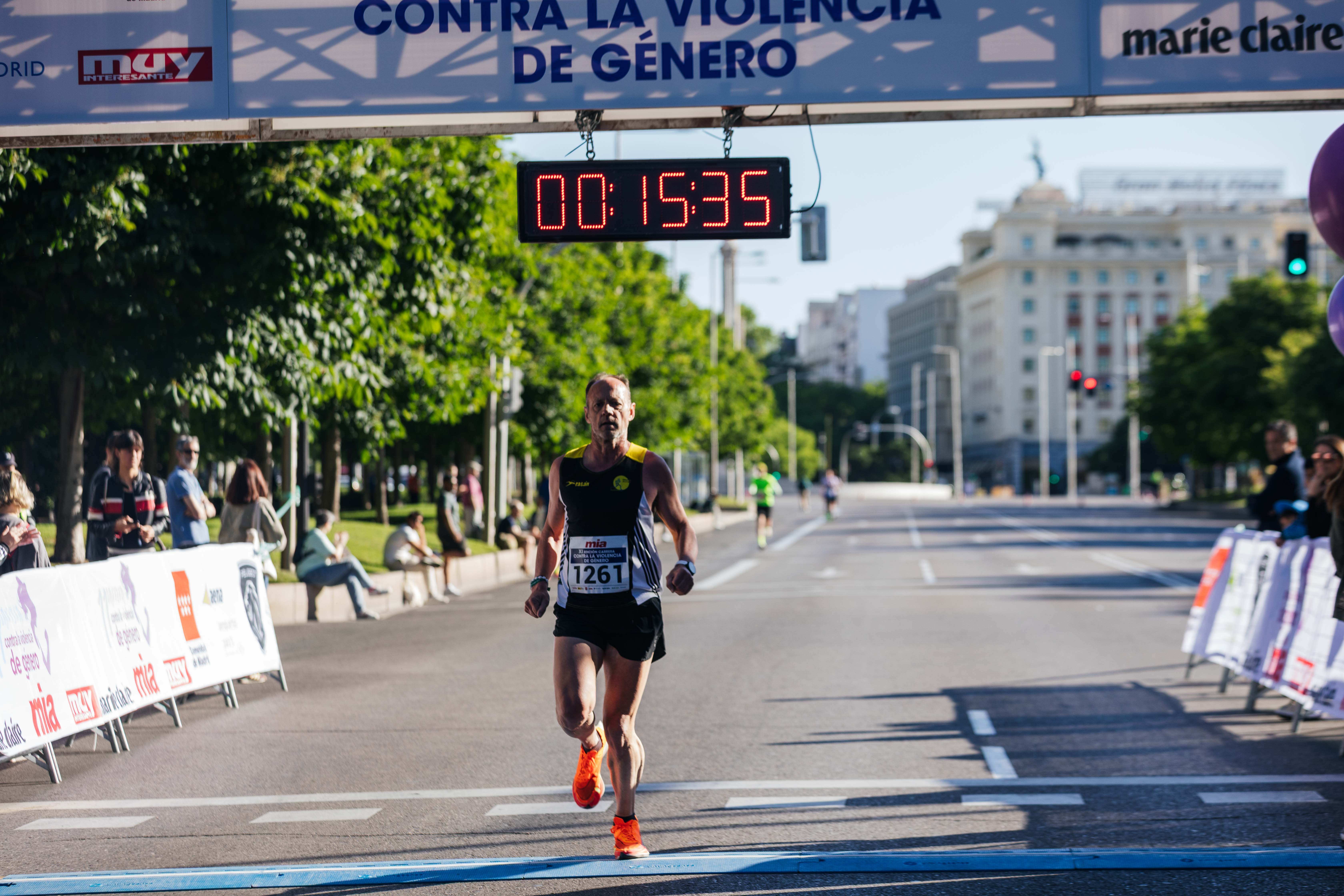 Las mejores fotos de la Carrera Contra la Violencia de Género. Meta 16