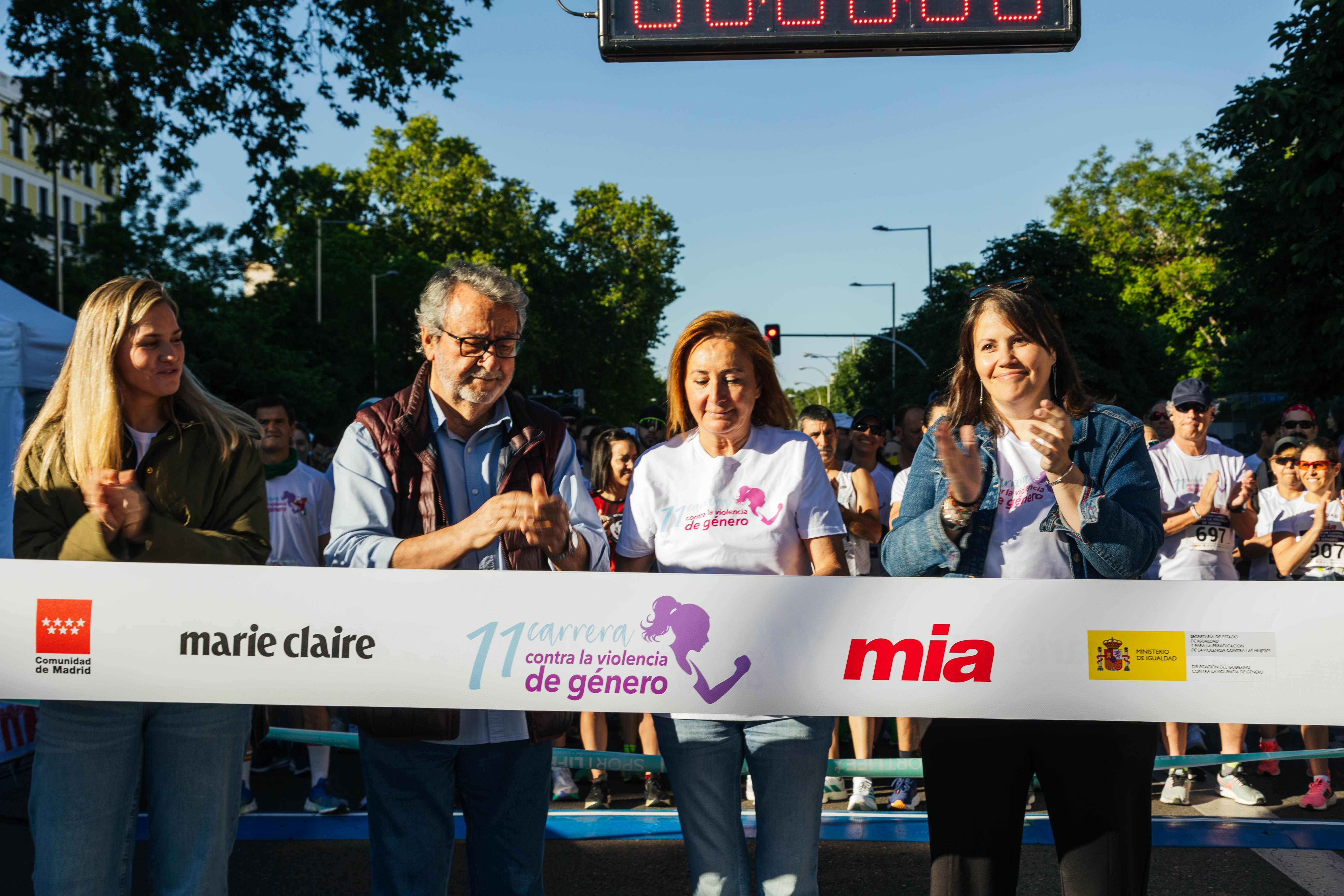 Las mejores fotos de la Carrera Contra la Violencia de Género. Salida. 77