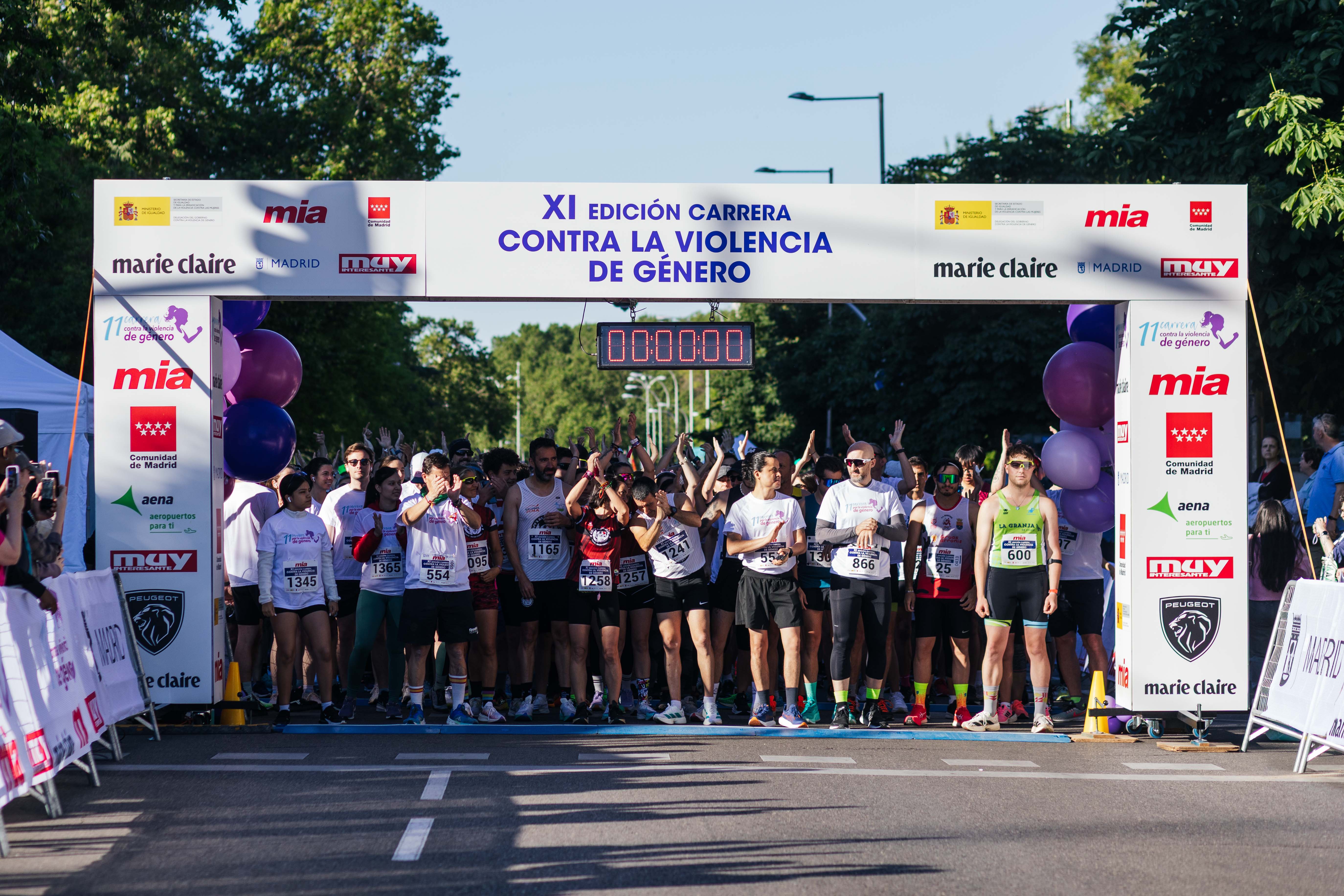 Las mejores fotos de la Carrera Contra la Violencia de Género. Salida. 87