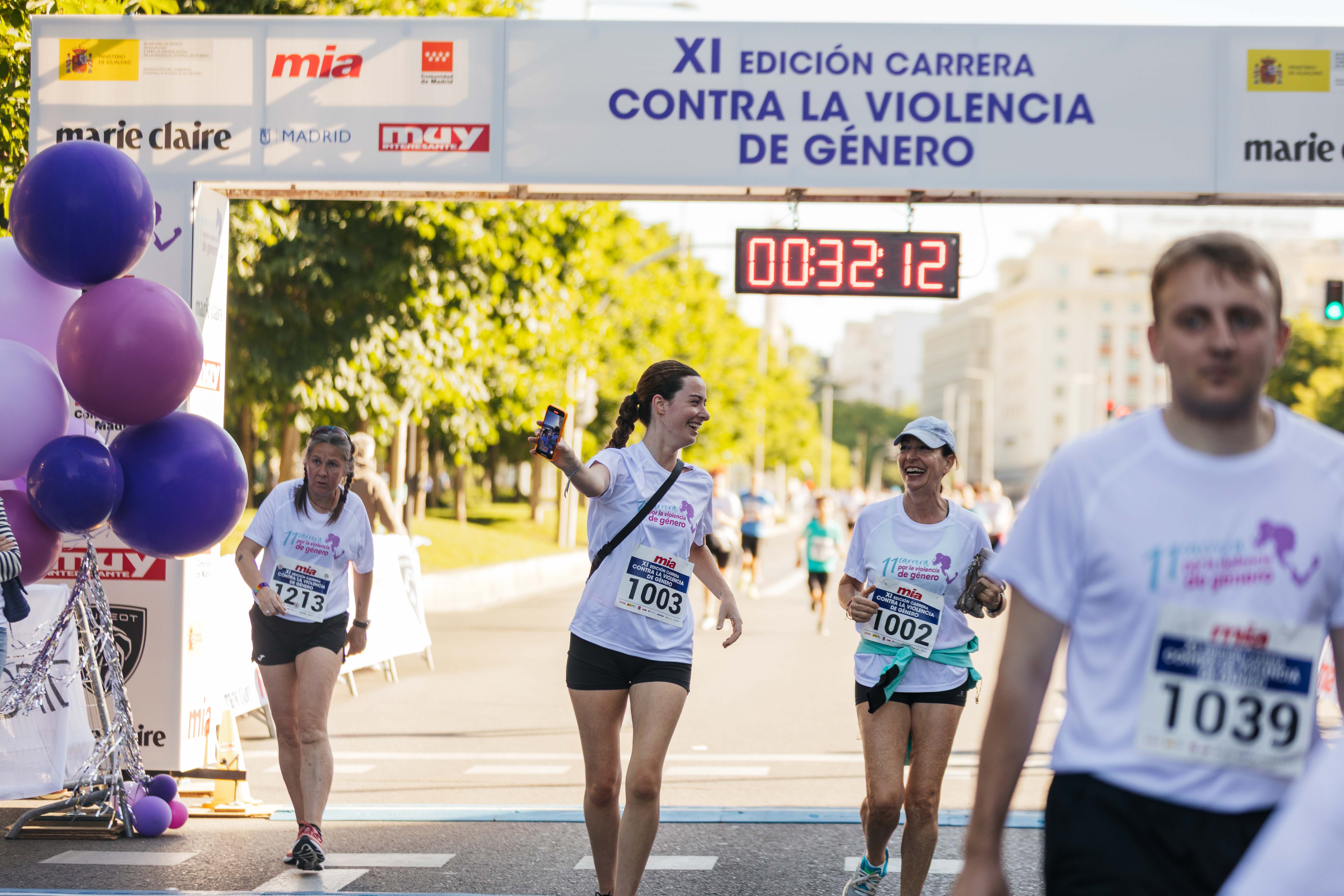 Las mejores fotos de la Carrera Contra la Violencia de Género. Meta 100