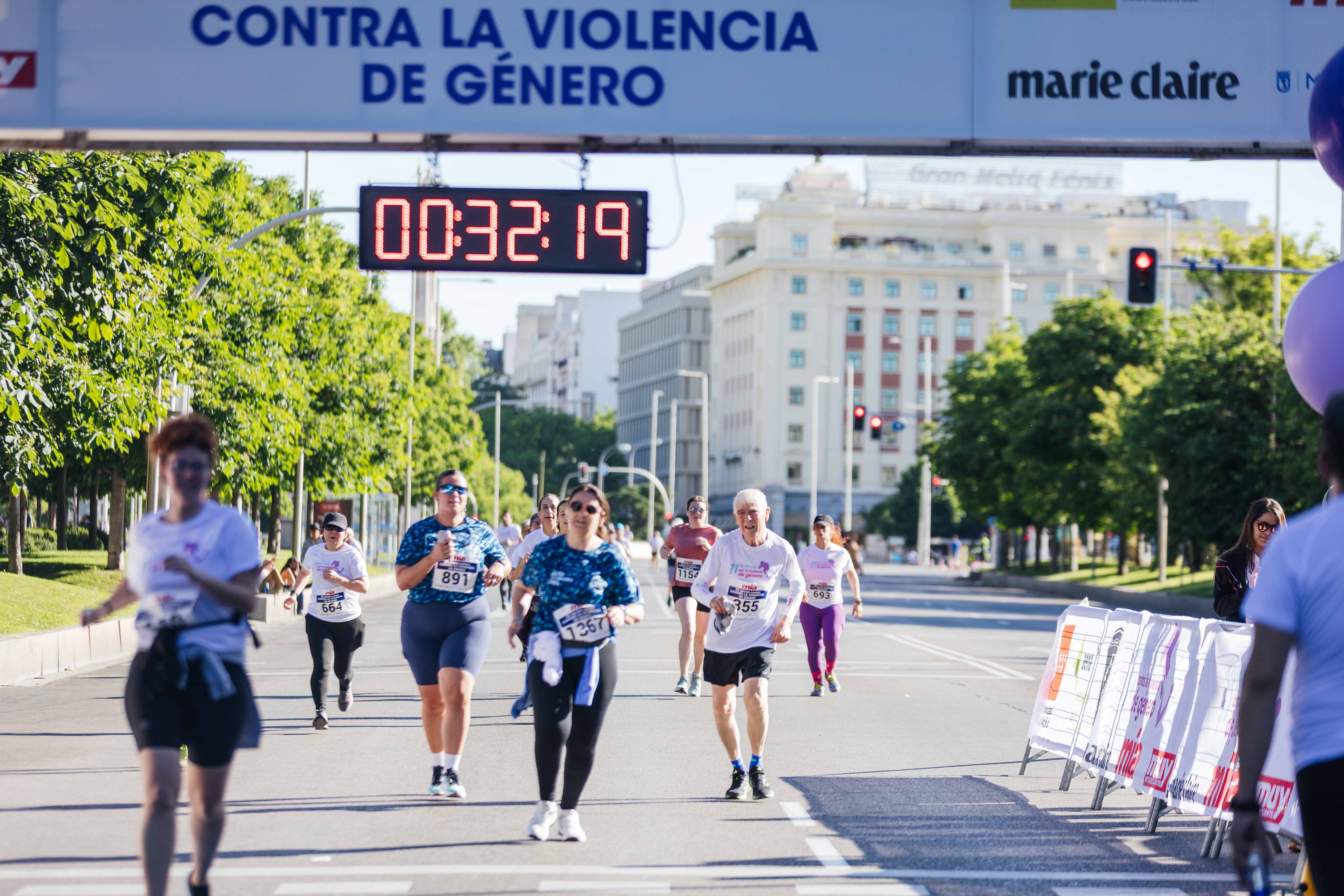 Las mejores fotos de la Carrera Contra la Violencia de Género. Meta 103