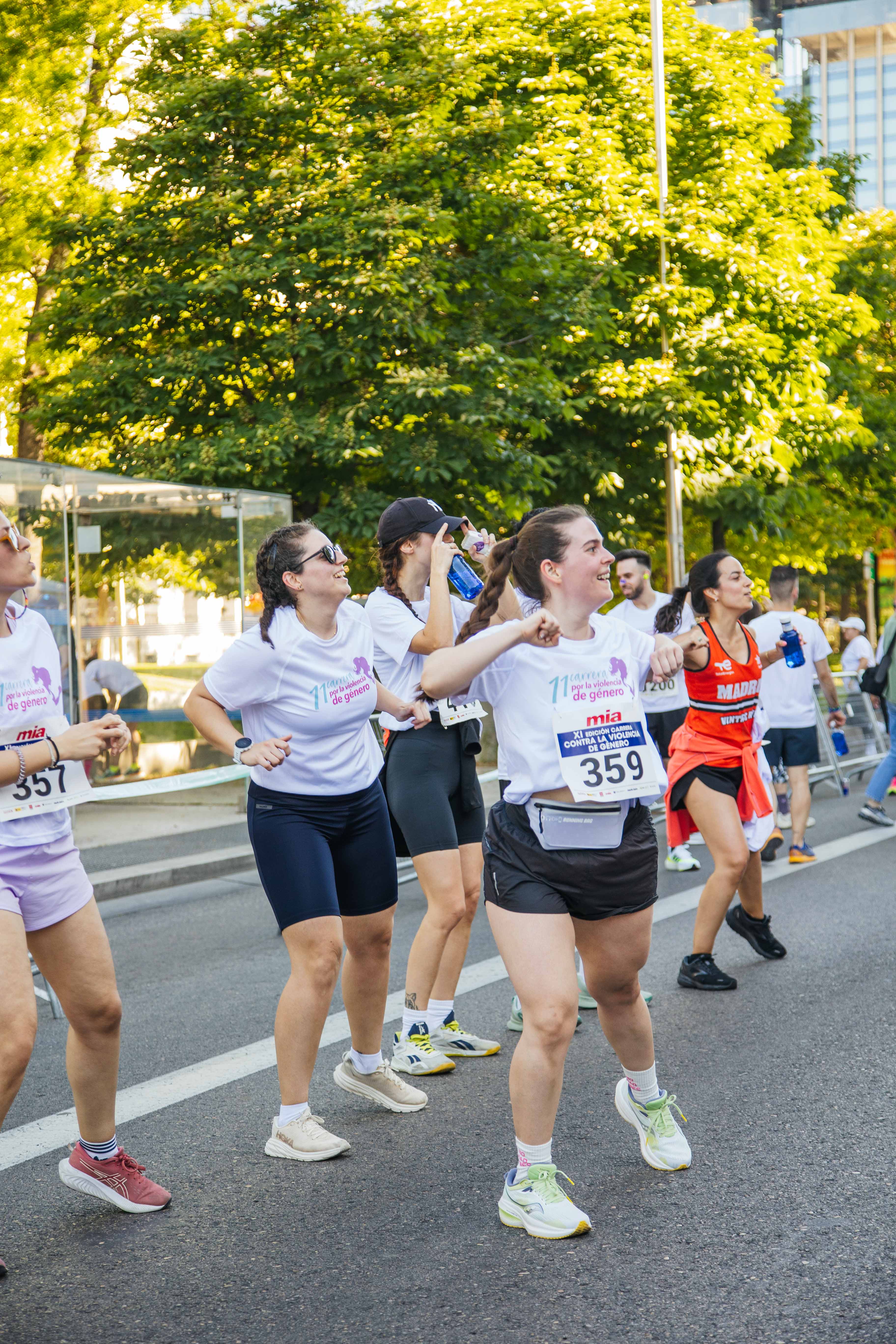 Las mejores fotos de la Carrera Contra la Violencia de Género. Meta 145