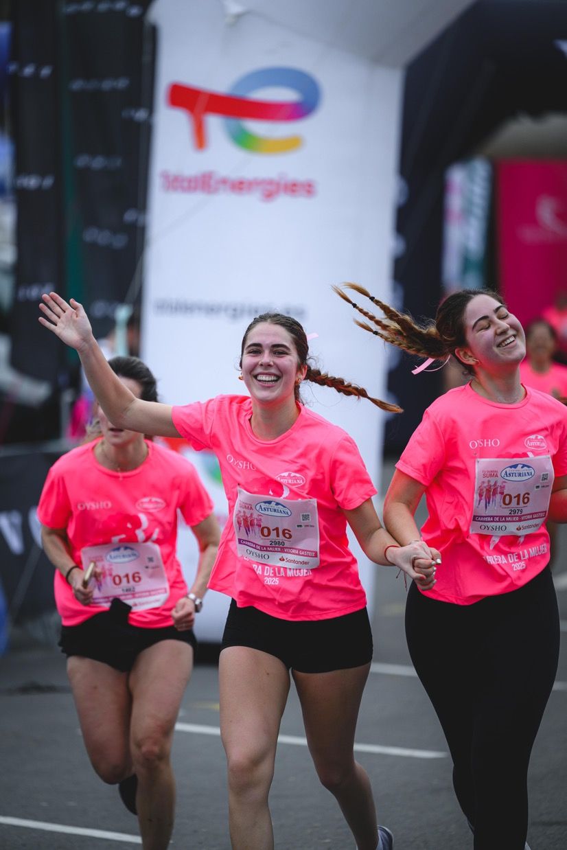 Las mejores fotos de la Carrera de la Mujer de Vitoria 2025  16311