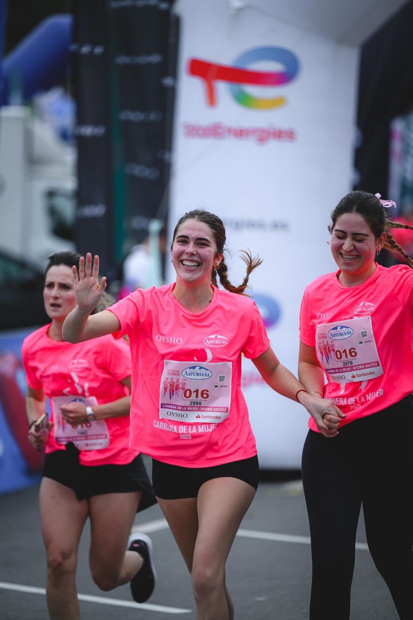 Las mejores fotos de la Carrera de la Mujer de Vitoria 2025  16312