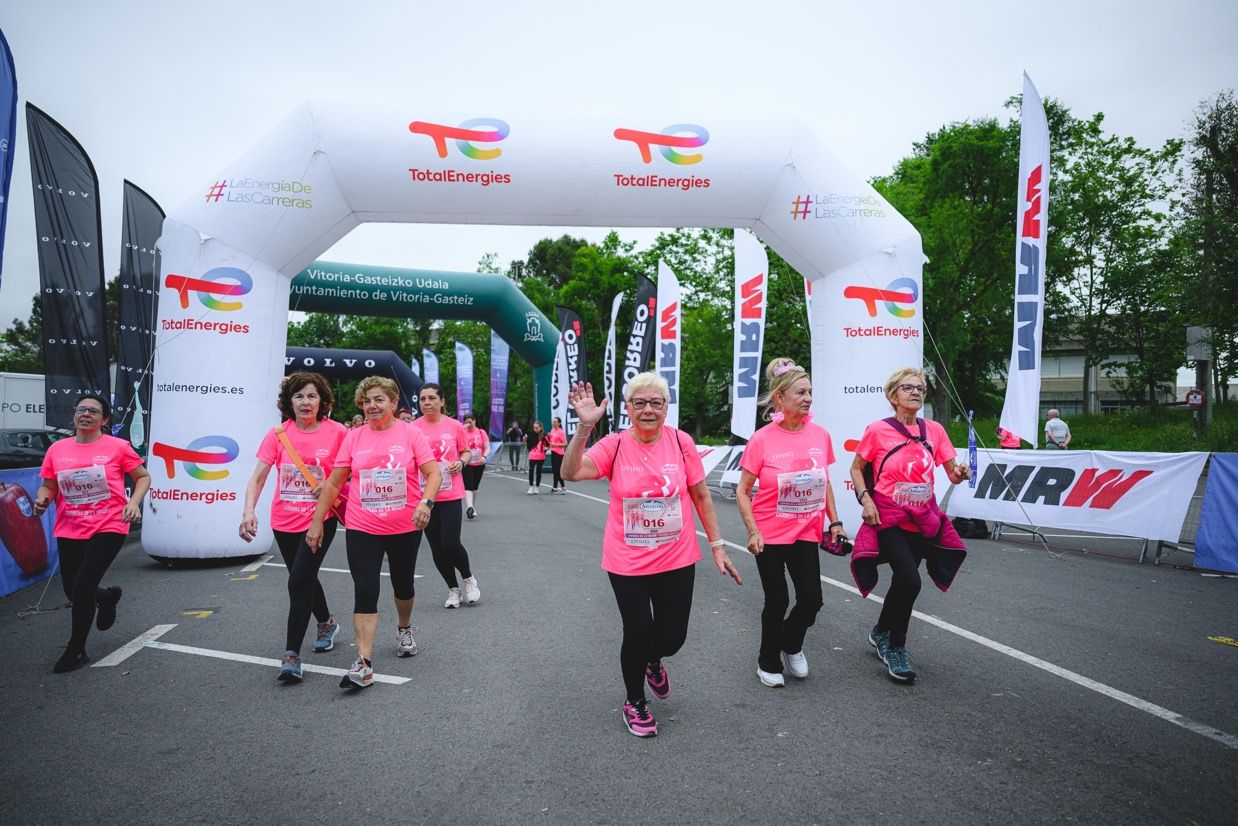 Las mejores fotos de la Carrera de la Mujer de Vitoria 2025  16376