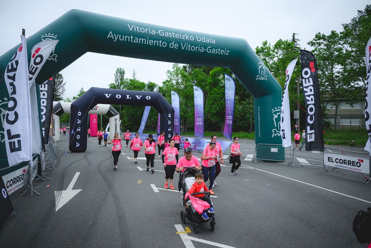 Las mejores fotos de la Carrera de la Mujer de Vitoria 2025  16379