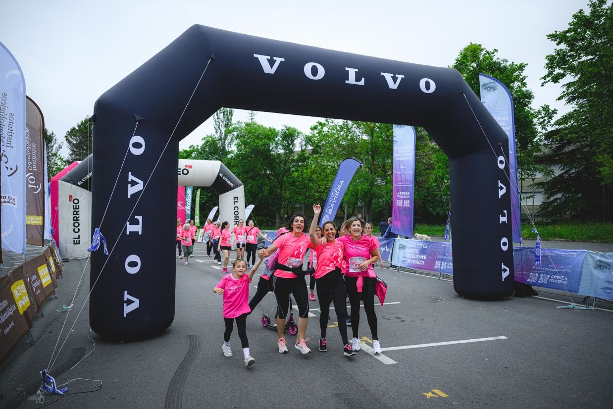 Las mejores fotos de la Carrera de la Mujer de Vitoria 2025  16384