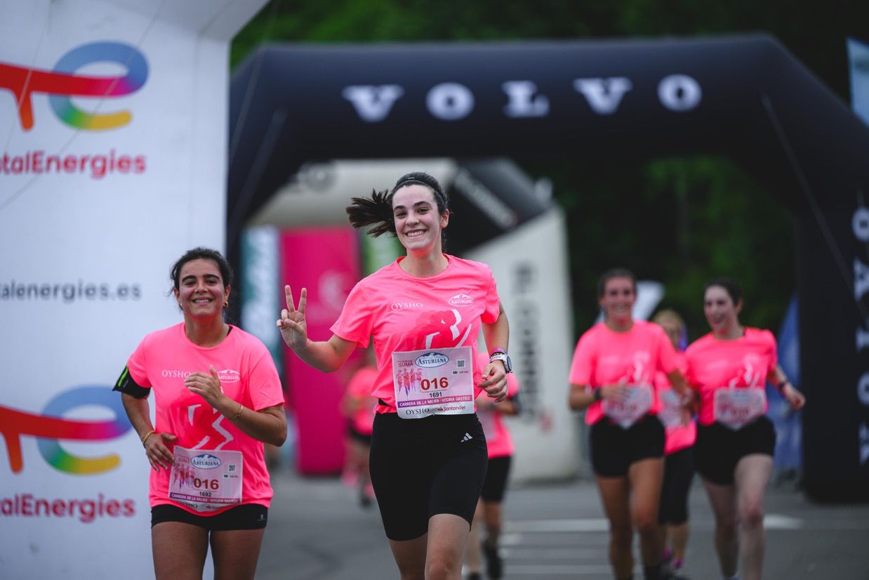 Las mejores fotos de la Carrera de la Mujer de Vitoria 2025  16296