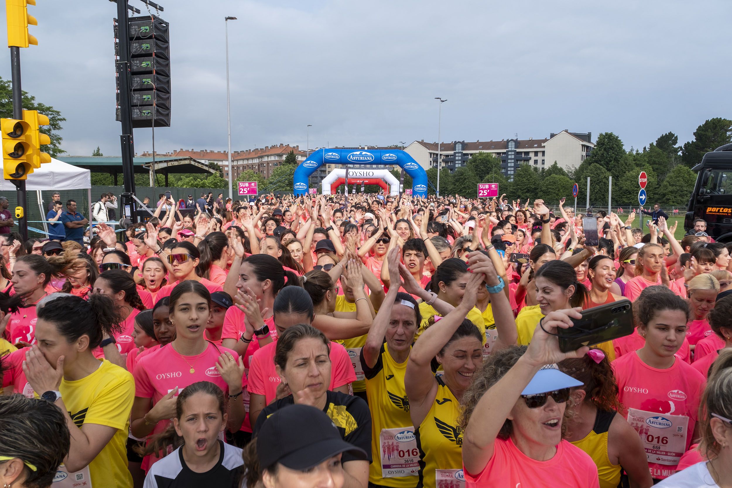 Las mejores fotos de la Carrera de la Mujer de Gijón 2025. 4468