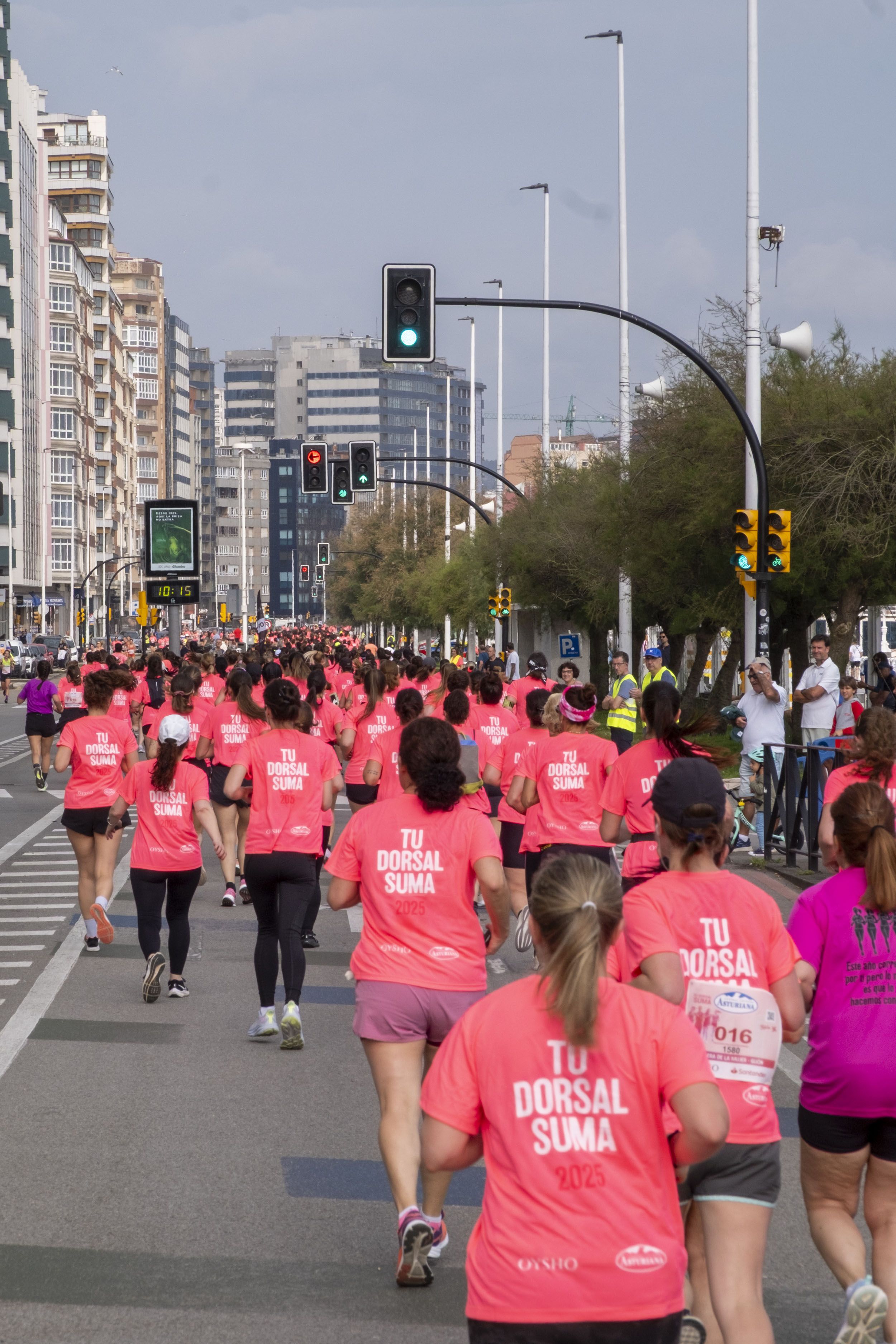 Las mejores fotos de la Carrera de la Mujer de Gijón 2025. 4662