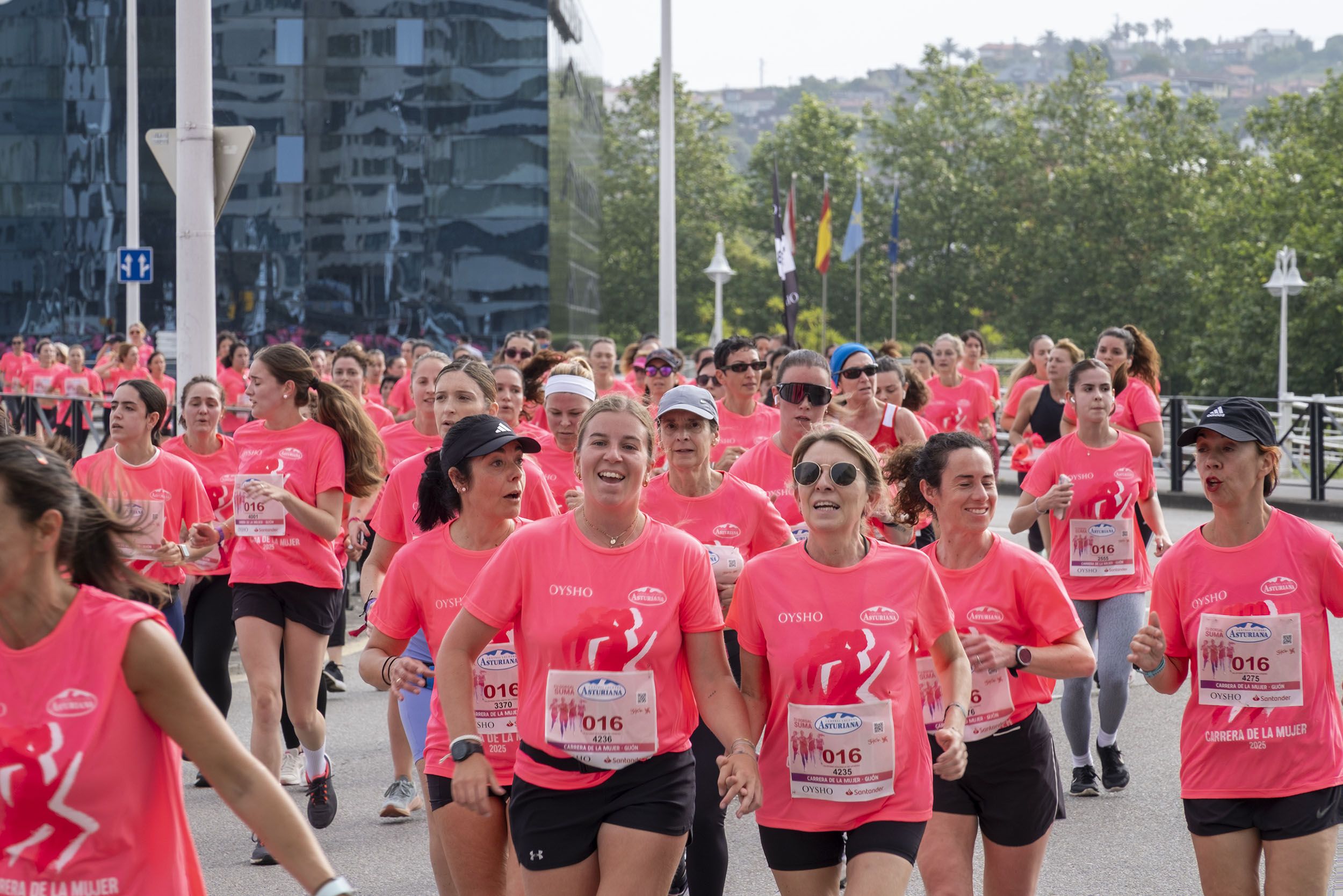 Las mejores fotos de la Carrera de la Mujer de Gijón 2025. 4686