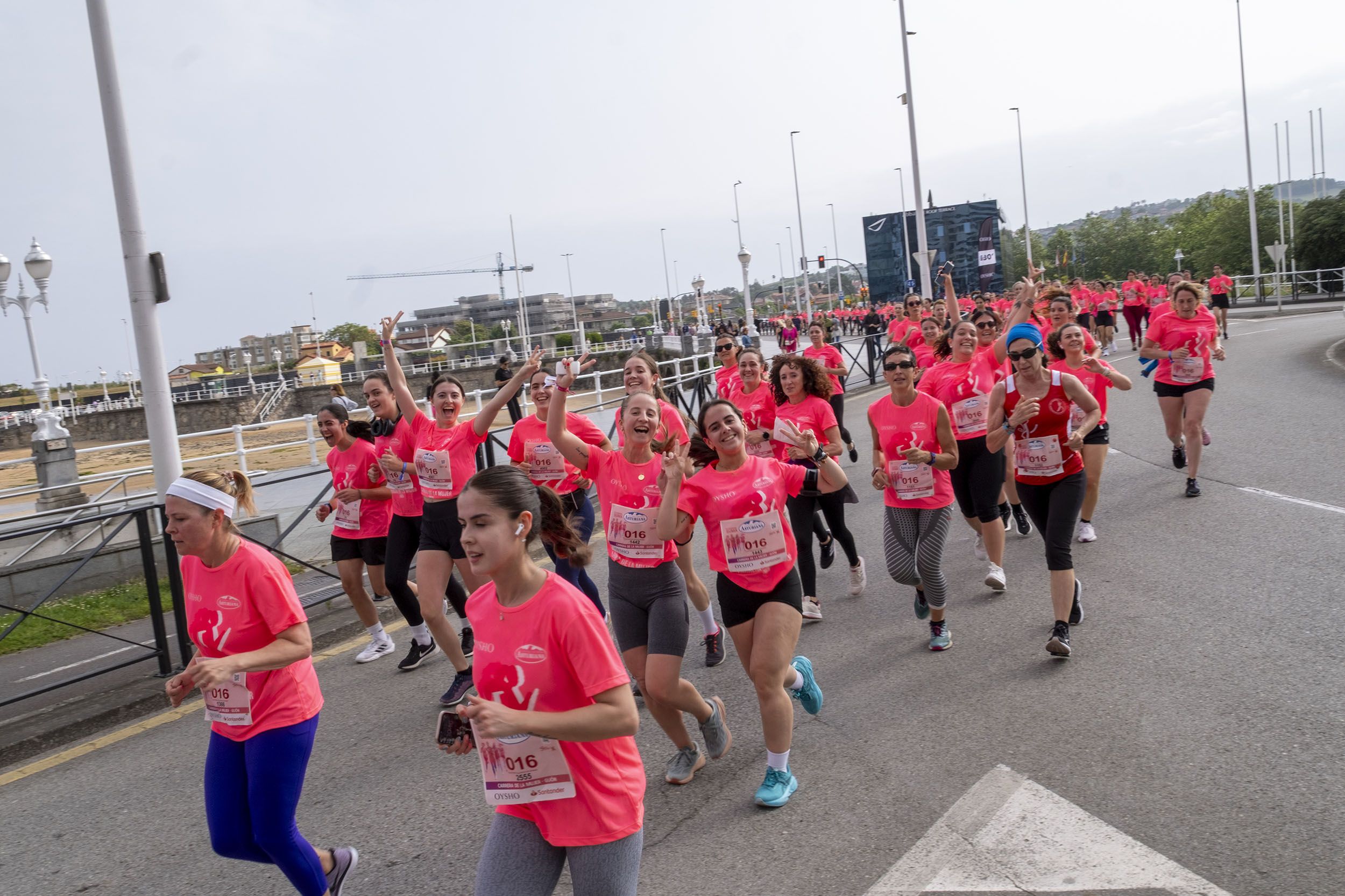 Las mejores fotos de la Carrera de la Mujer de Gijón 2025. 4694