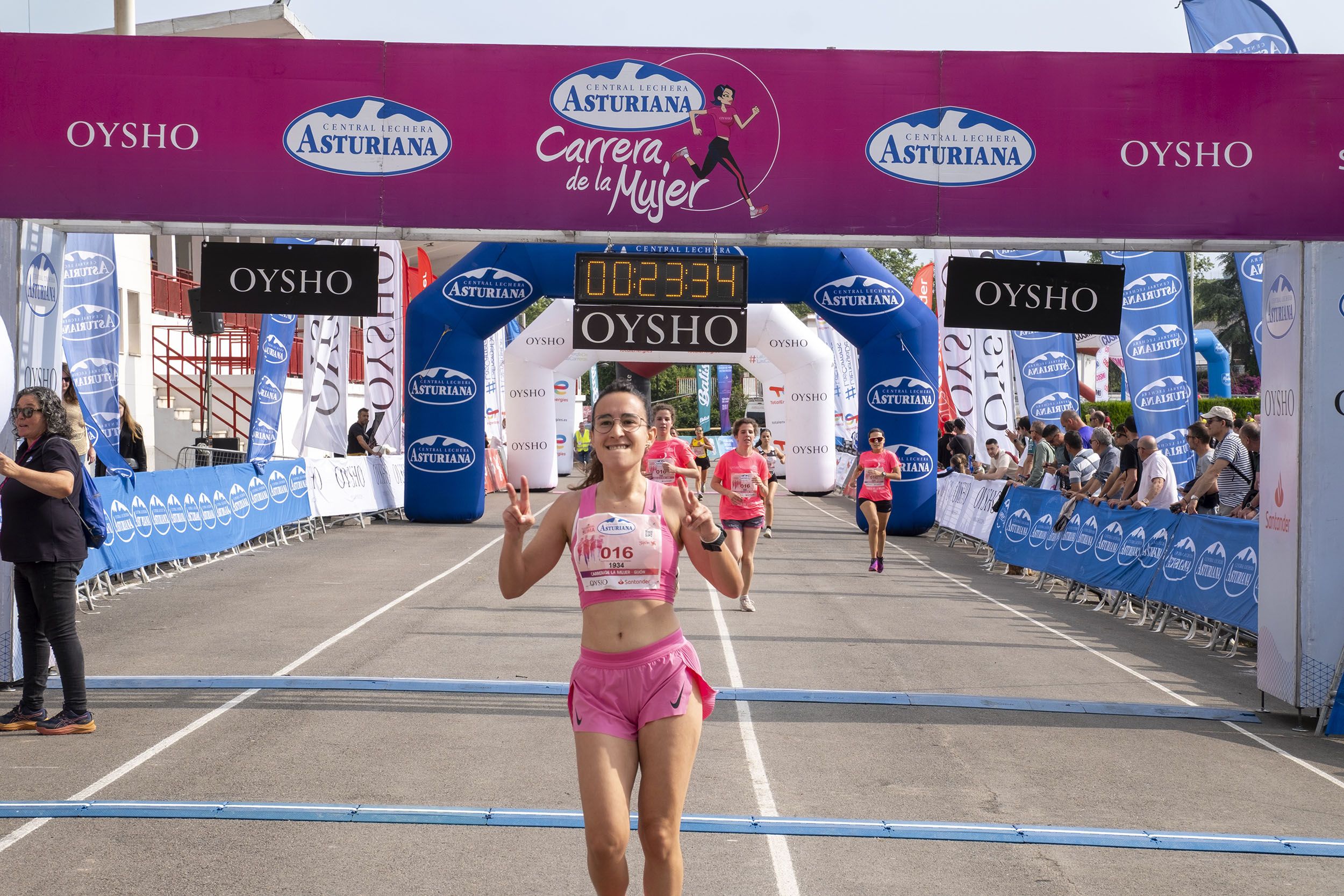 Las mejores fotos de la Carrera de la Mujer de Gijón 2025. 4854