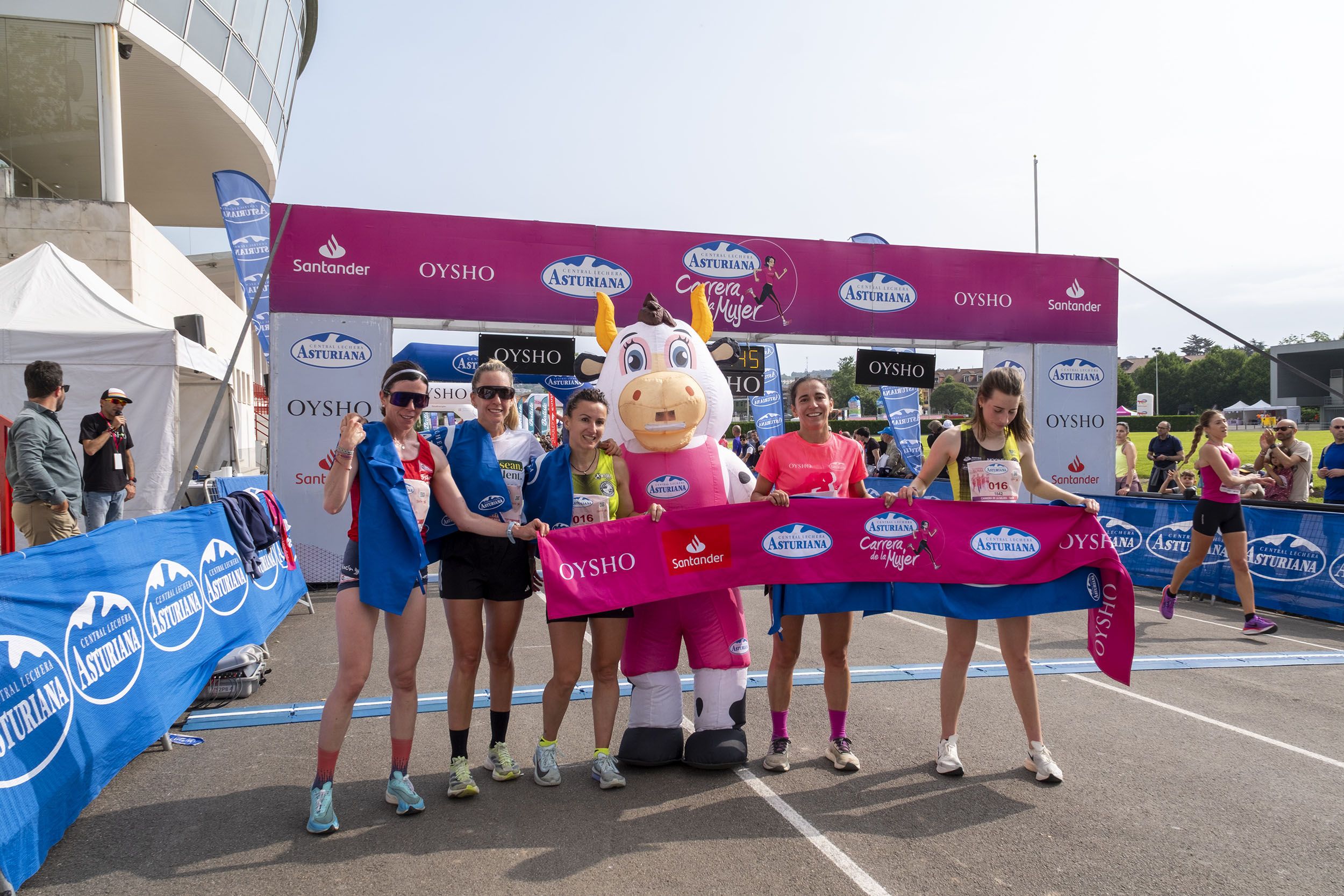 Las mejores fotos de la Carrera de la Mujer de Gijón 2025. 4868