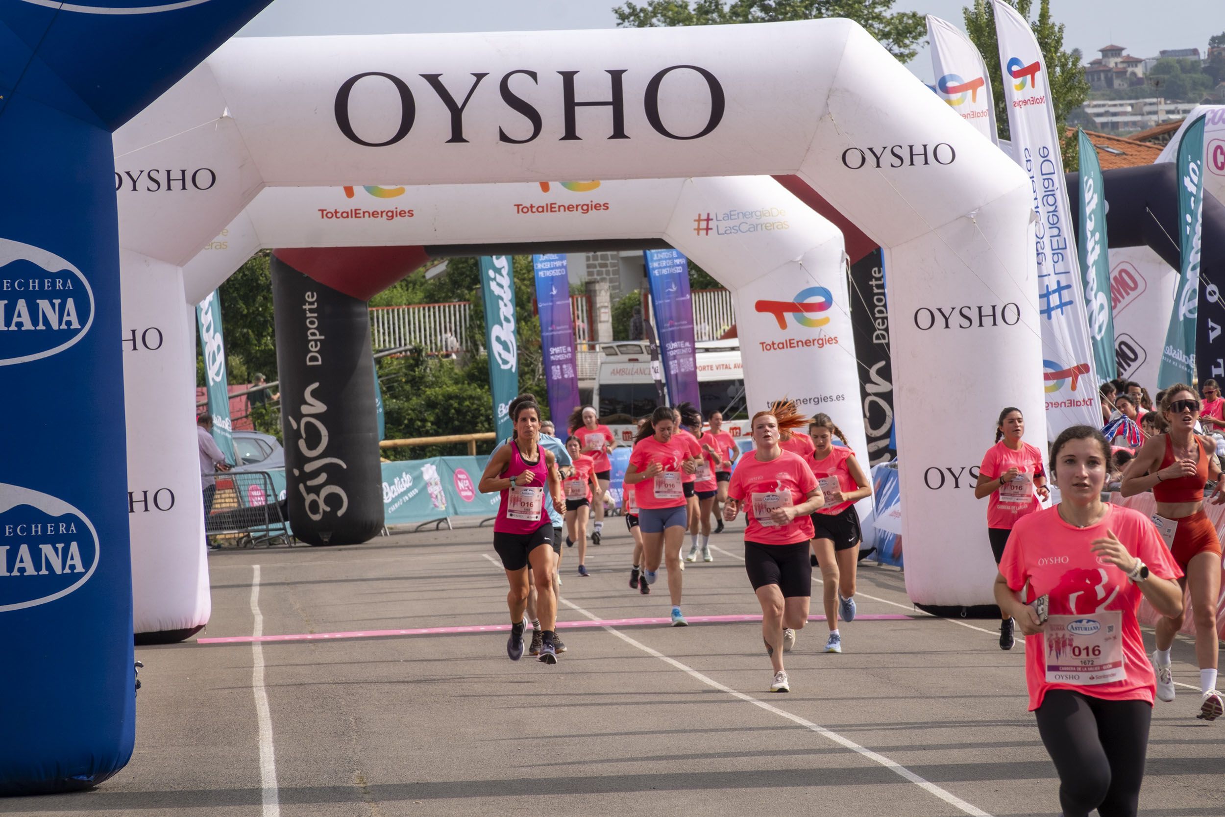 Las mejores fotos de la Carrera de la Mujer de Gijón 2025. 4932