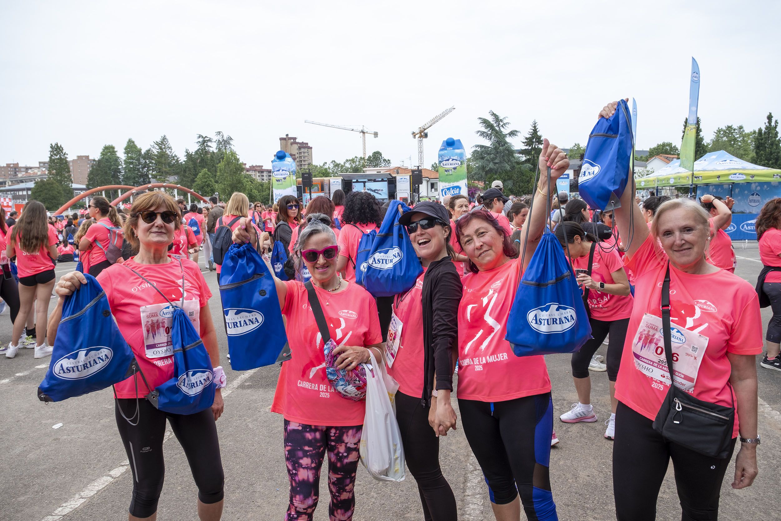 Las mejores fotos de la Carrera de la Mujer de Gijón 2025. 5354