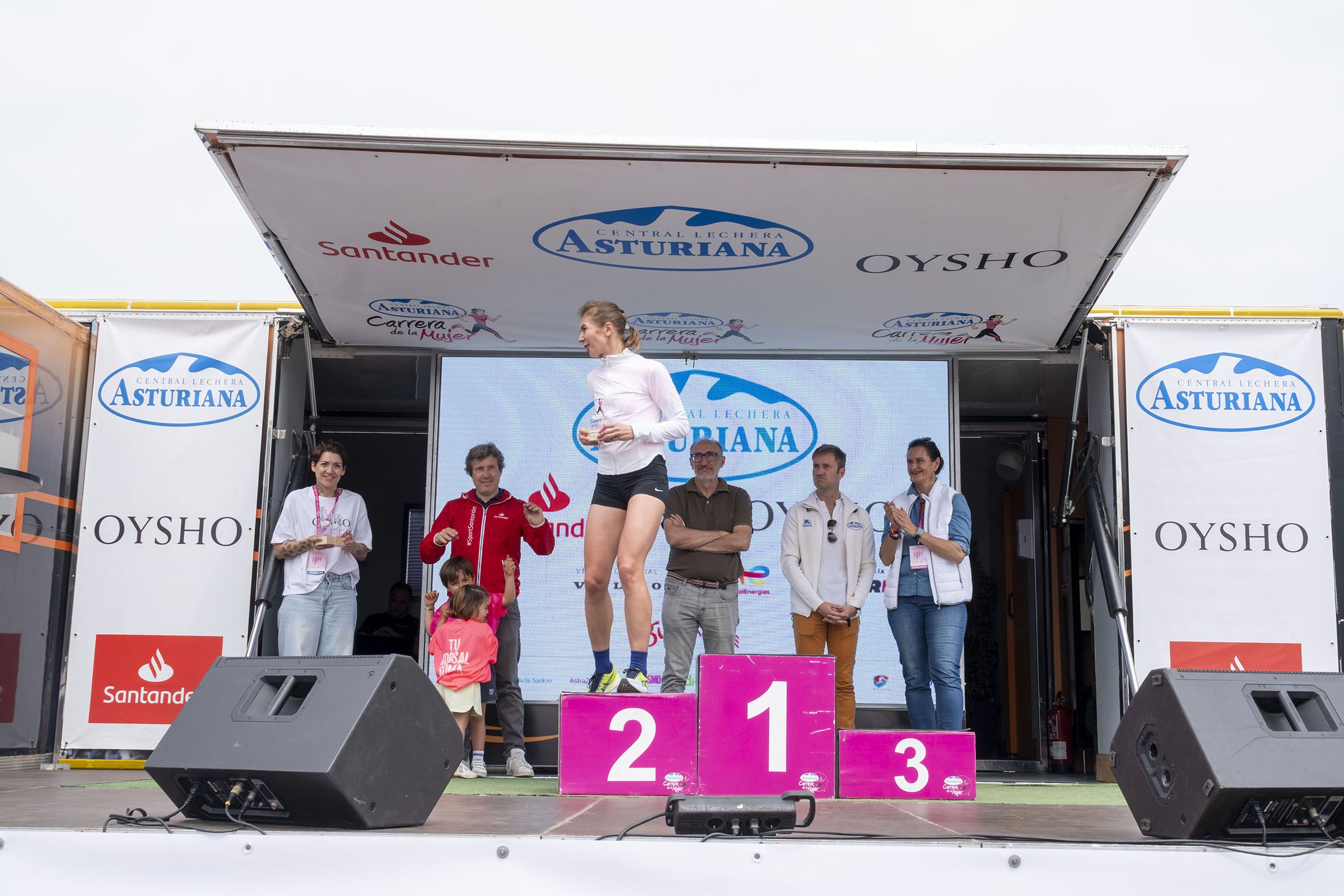 Las mejores fotos de la Carrera de la Mujer de Gijón 2025. 5496