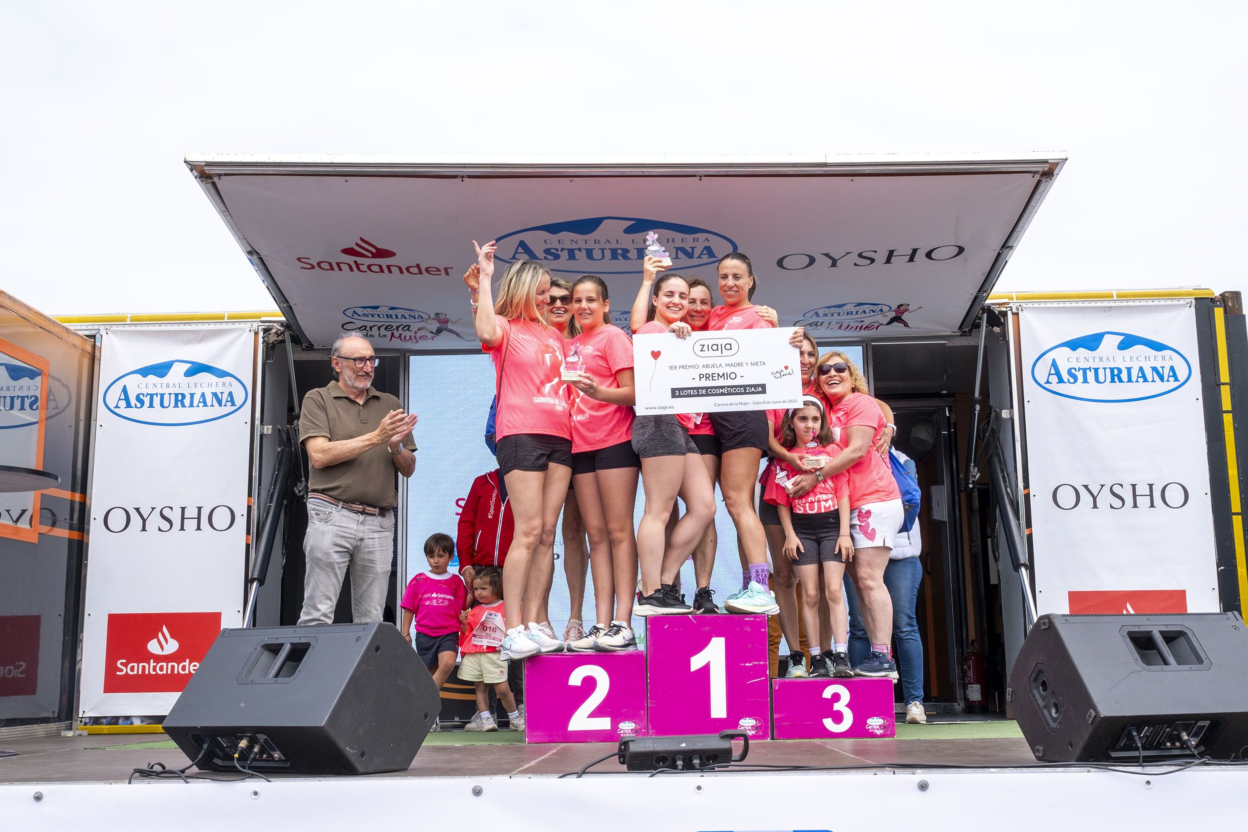 Las mejores fotos de la Carrera de la Mujer de Gijón 2025. 5546