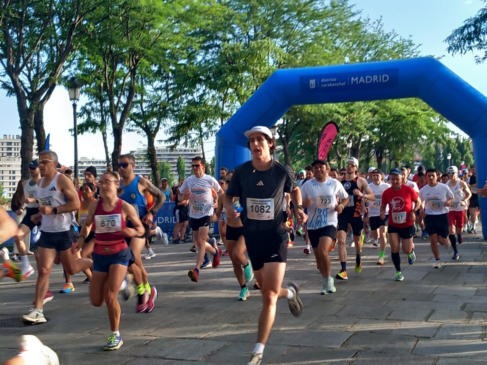 Un millar de personas completaron la quinta edición de la Media Maratón de Carabanchel.