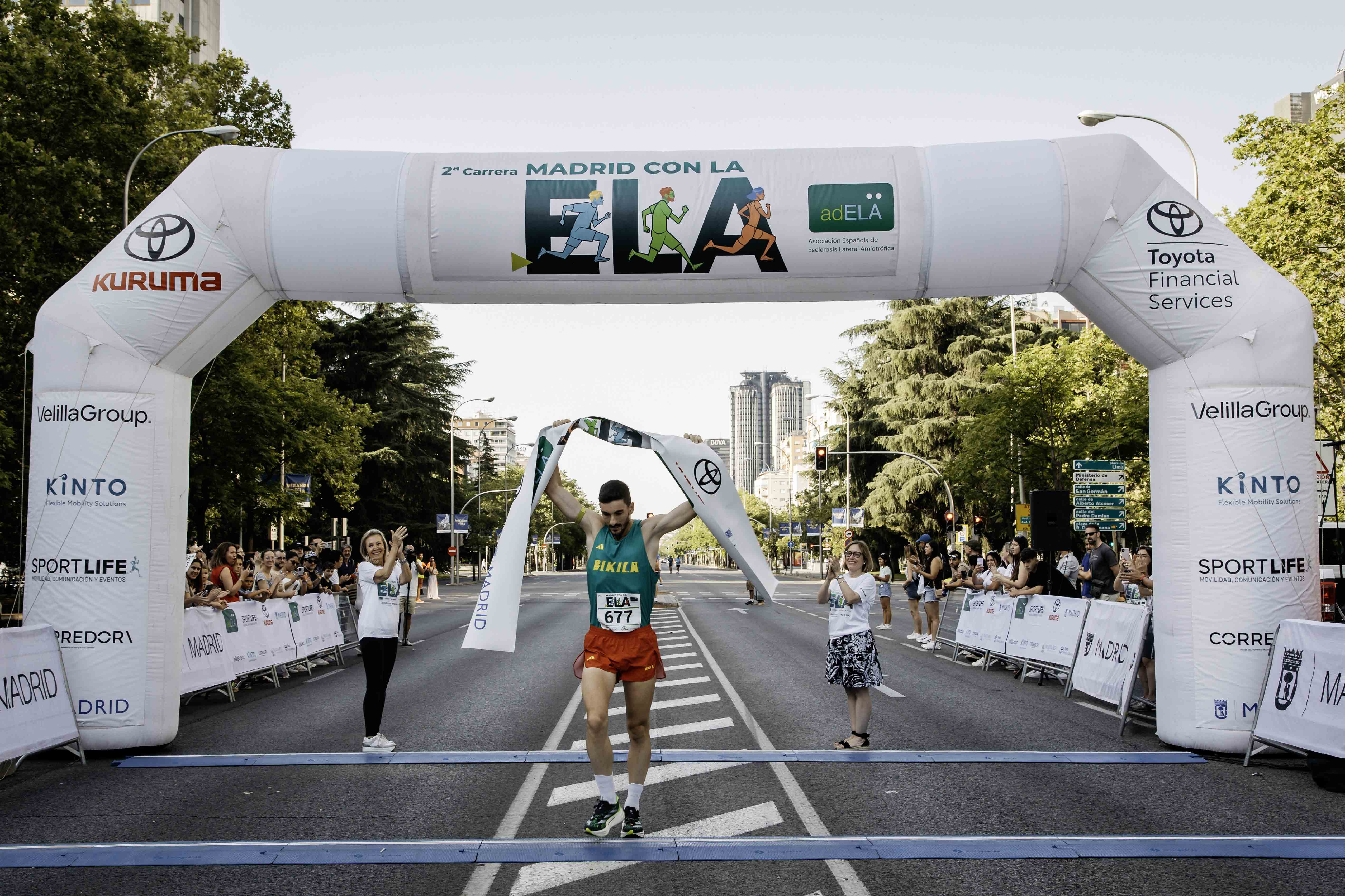 Las mejores fotos de la meta de la Carrera Madrid con la ELA 7