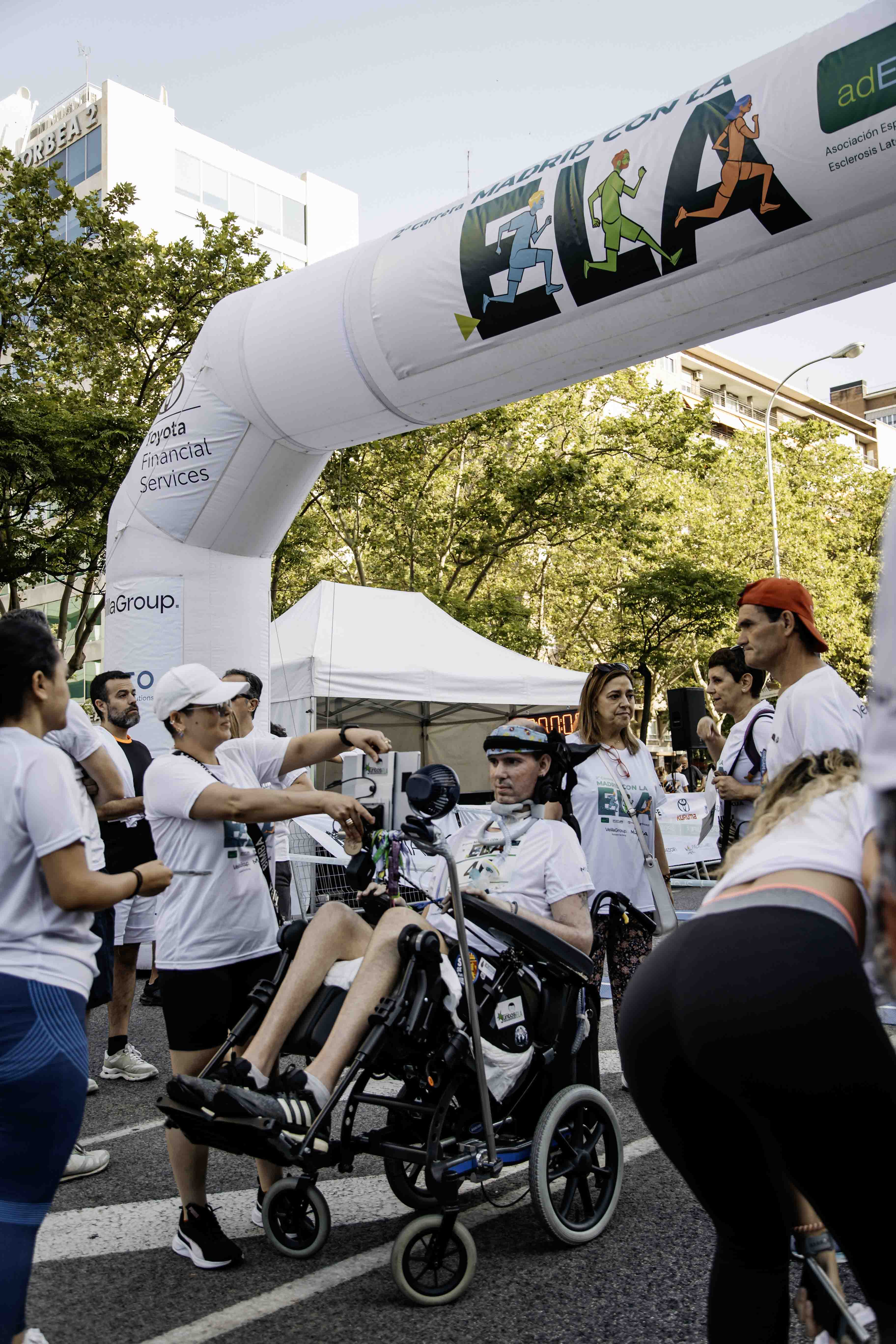 Las mejores fotos de la salida de la Carrera Madrid con la ELA 44