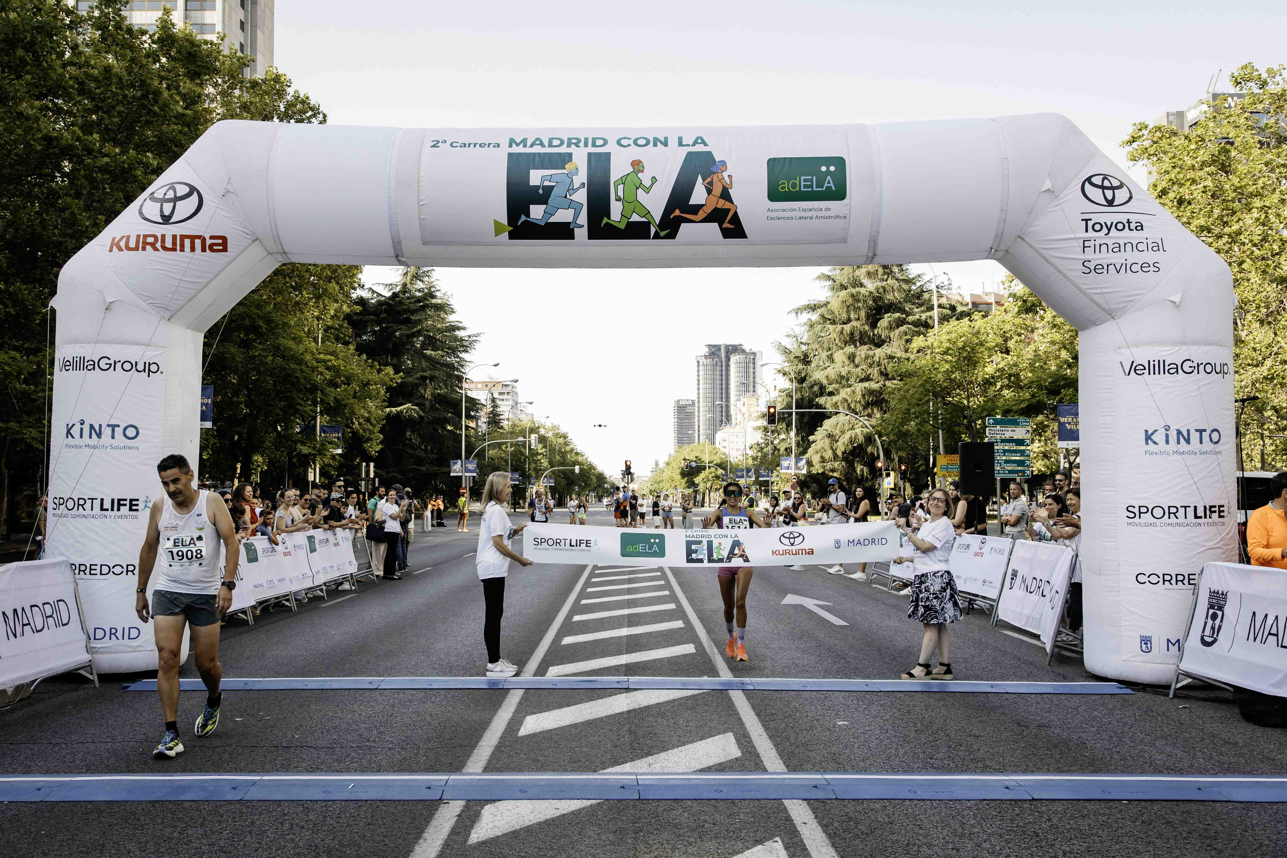 Las mejores fotos de la meta de la Carrera Madrid con la ELA 25