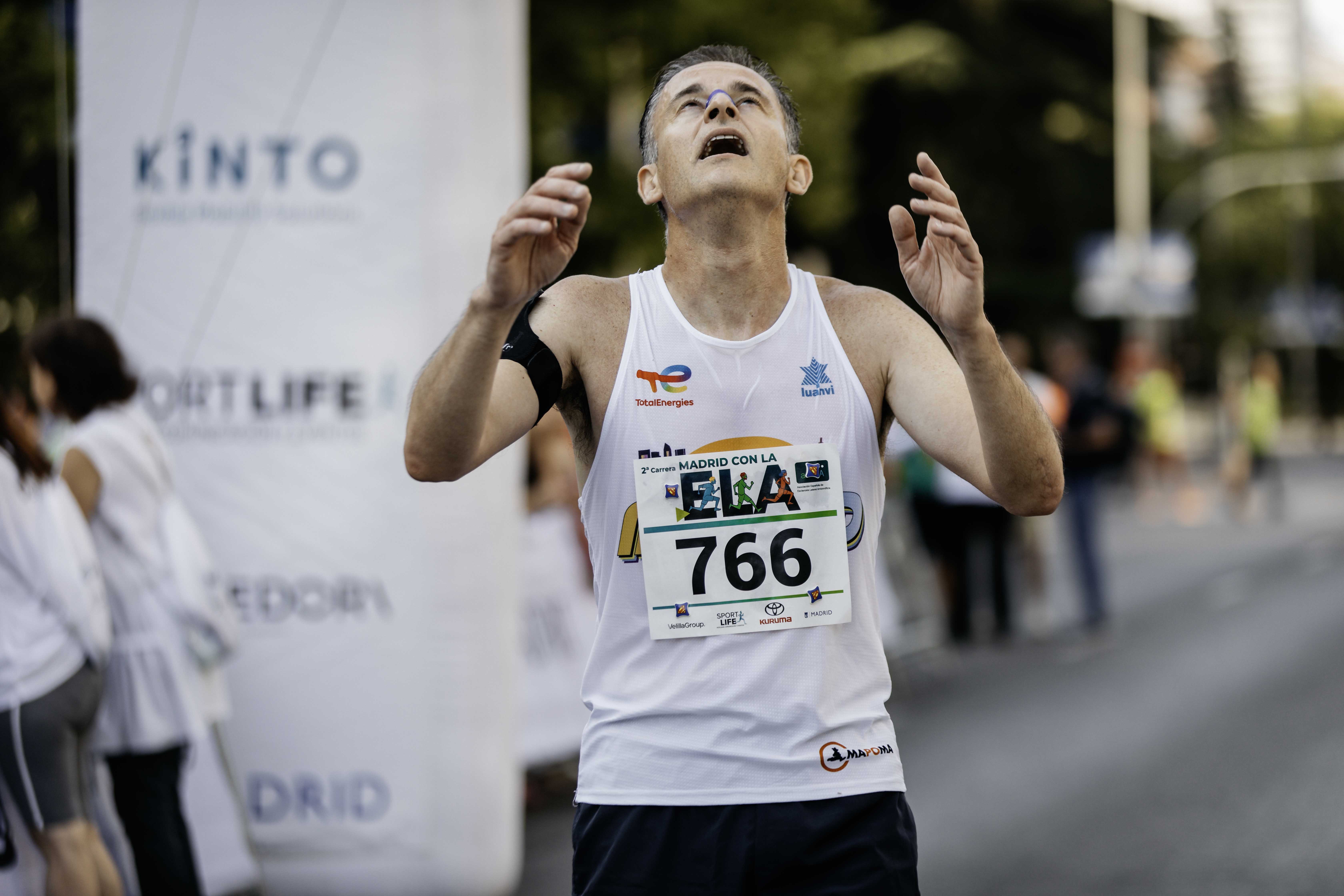 Las mejores fotos de la meta de la Carrera Madrid con la ELA 43