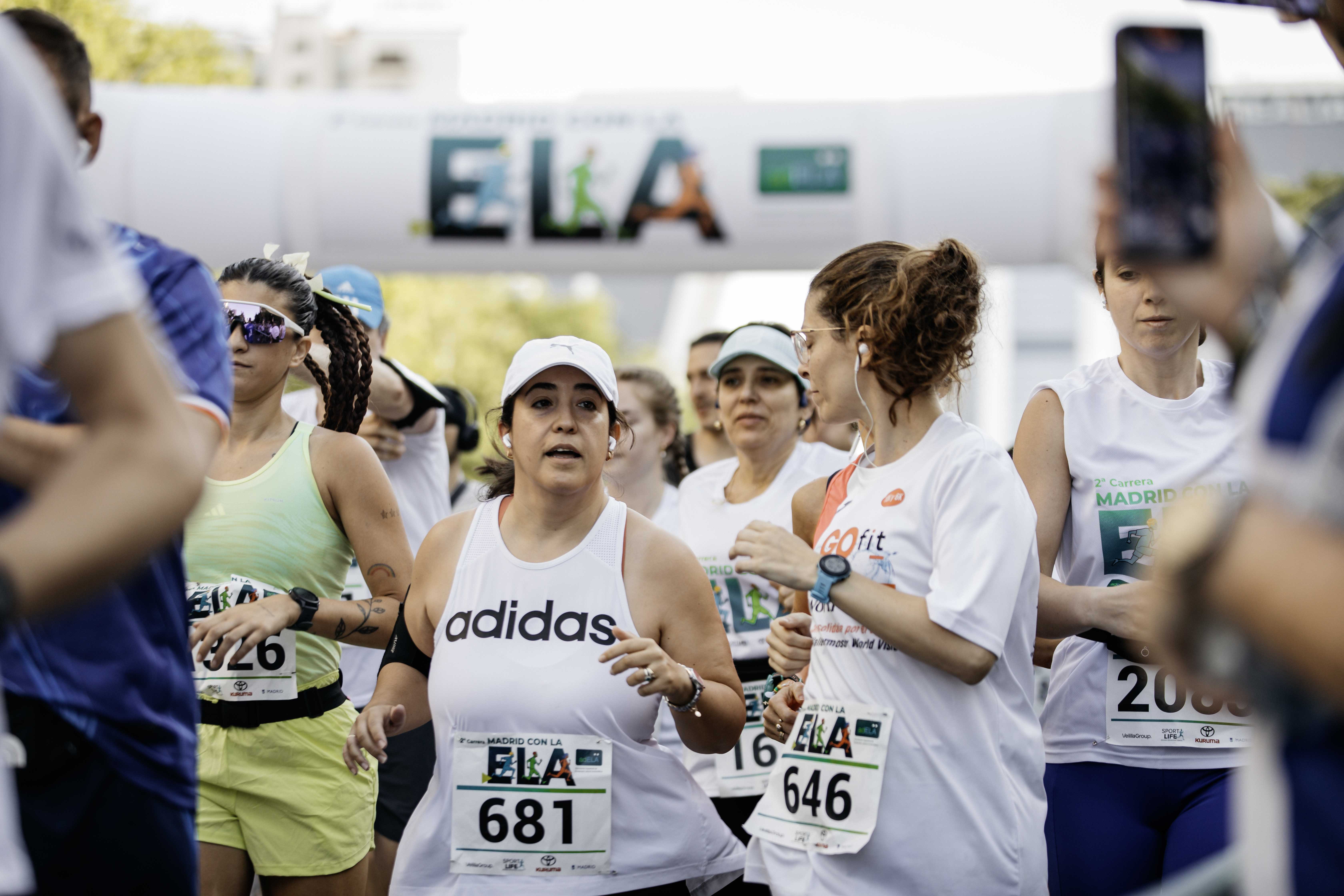 Las mejores fotos de la salida de la Carrera Madrid con la ELA 77