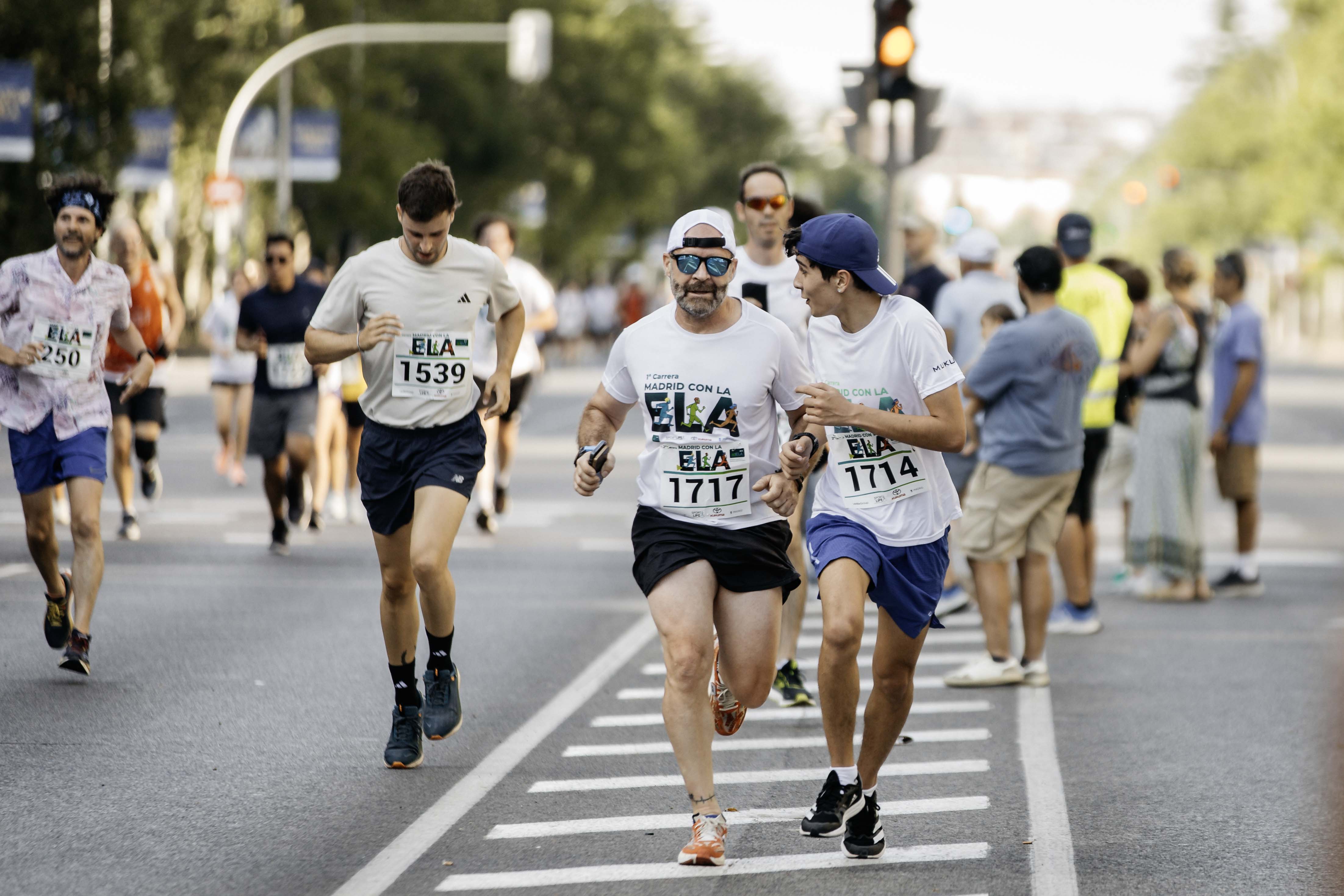 Las mejores fotos de la meta de la Carrera Madrid con la ELA 67