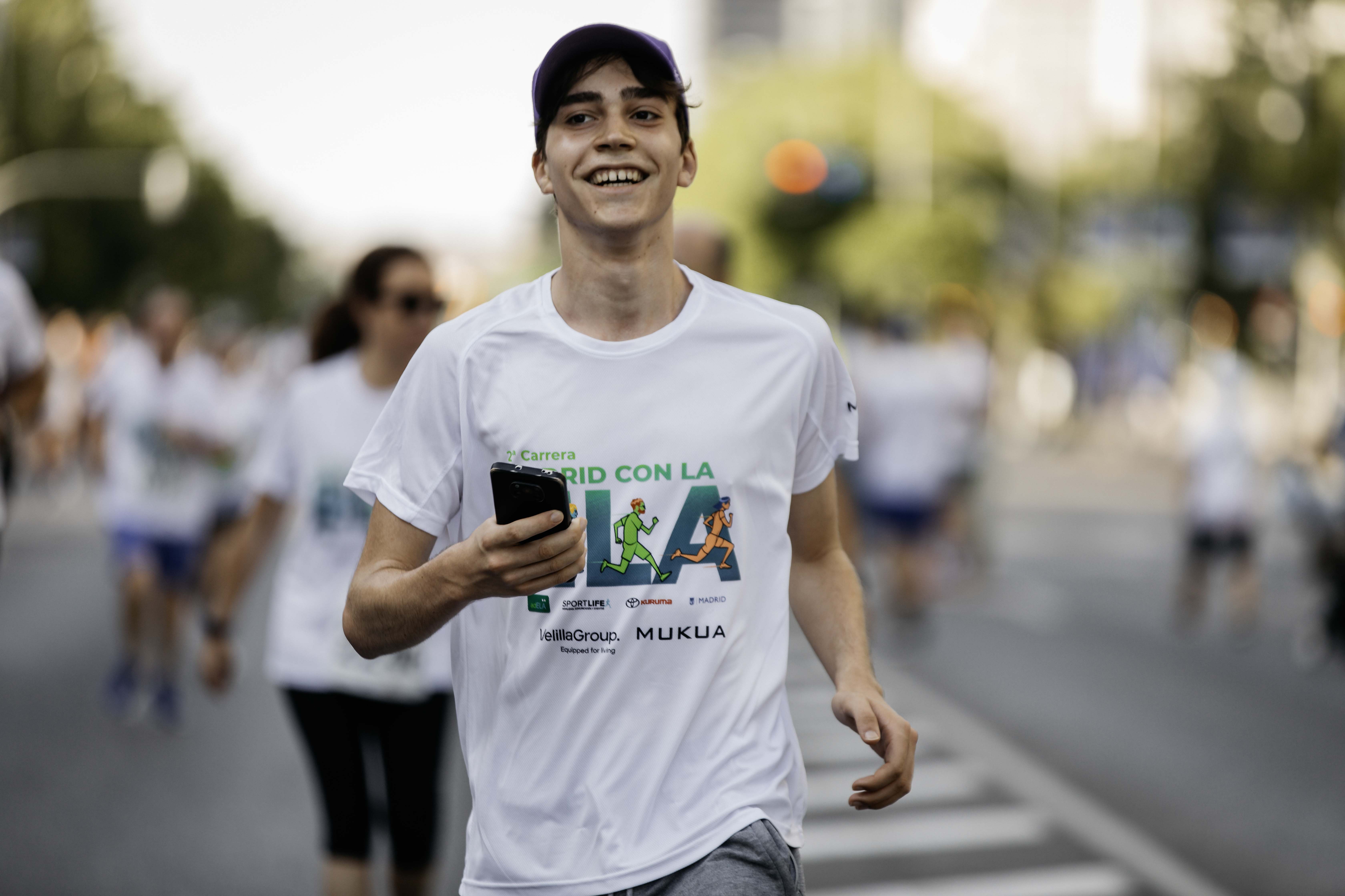 Las mejores fotos de la meta de la Carrera Madrid con la ELA 74