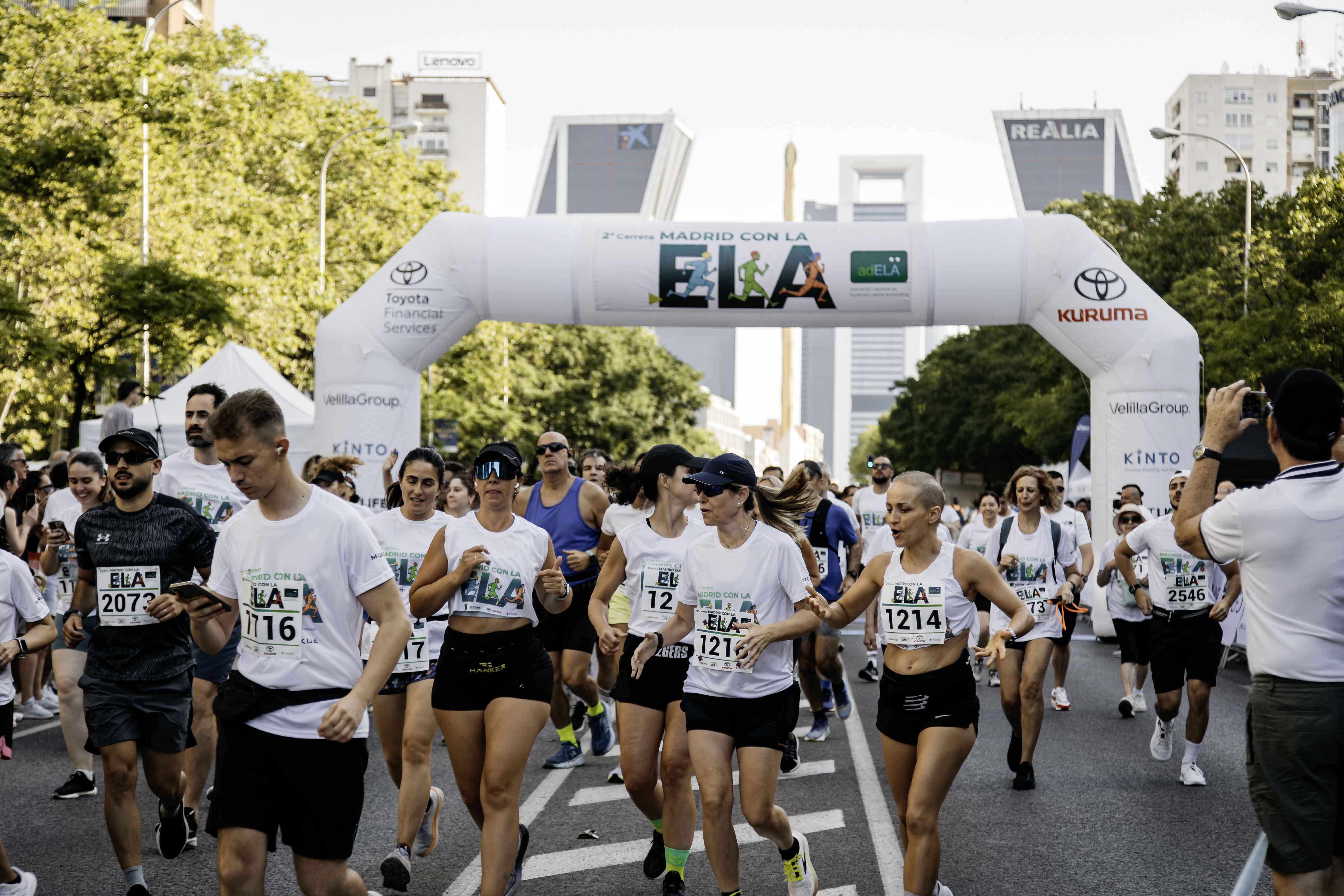 Las mejores fotos de la salida de la Carrera Madrid con la ELA 98
