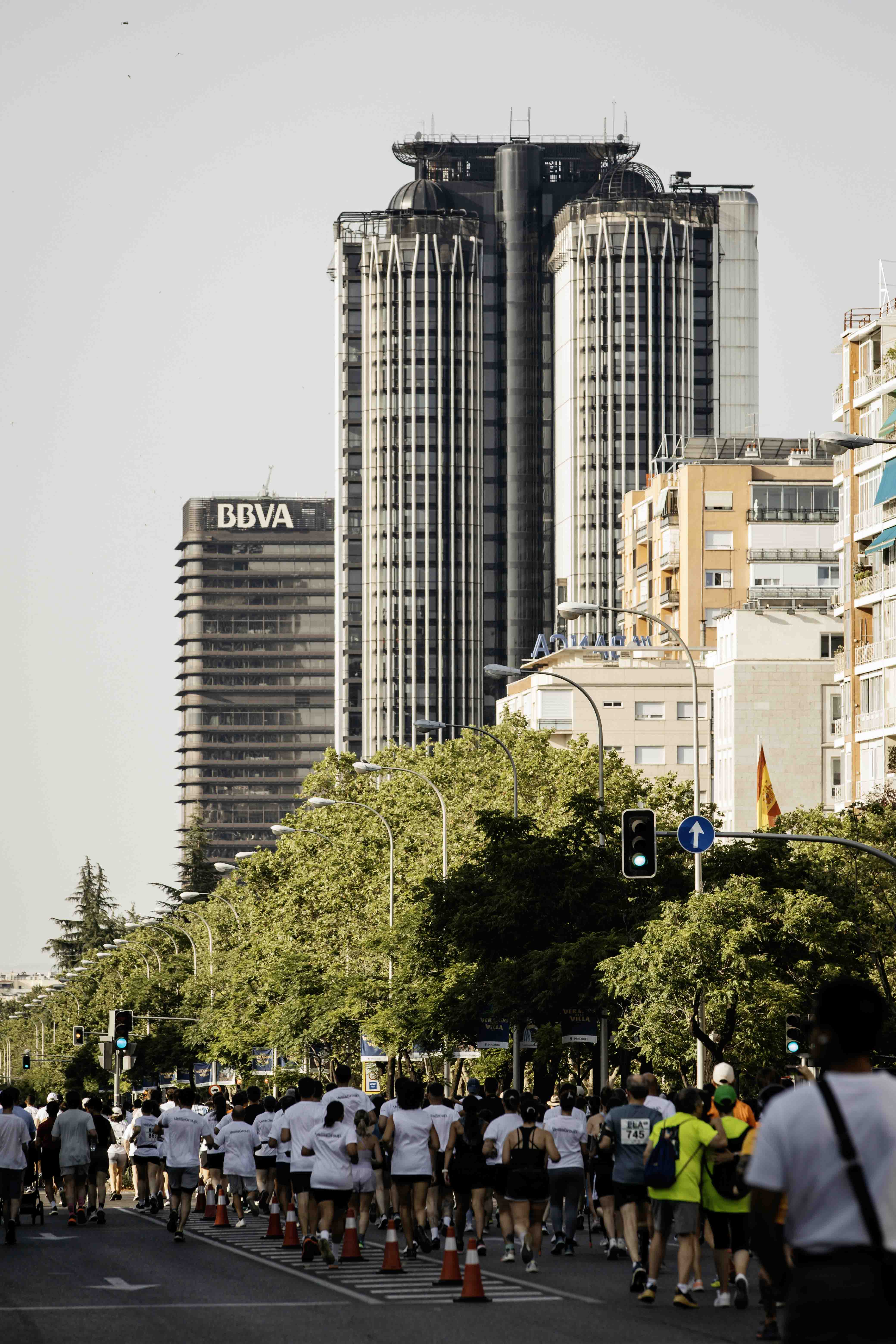 Las mejores fotos de la salida de la Carrera Madrid con la ELA 99