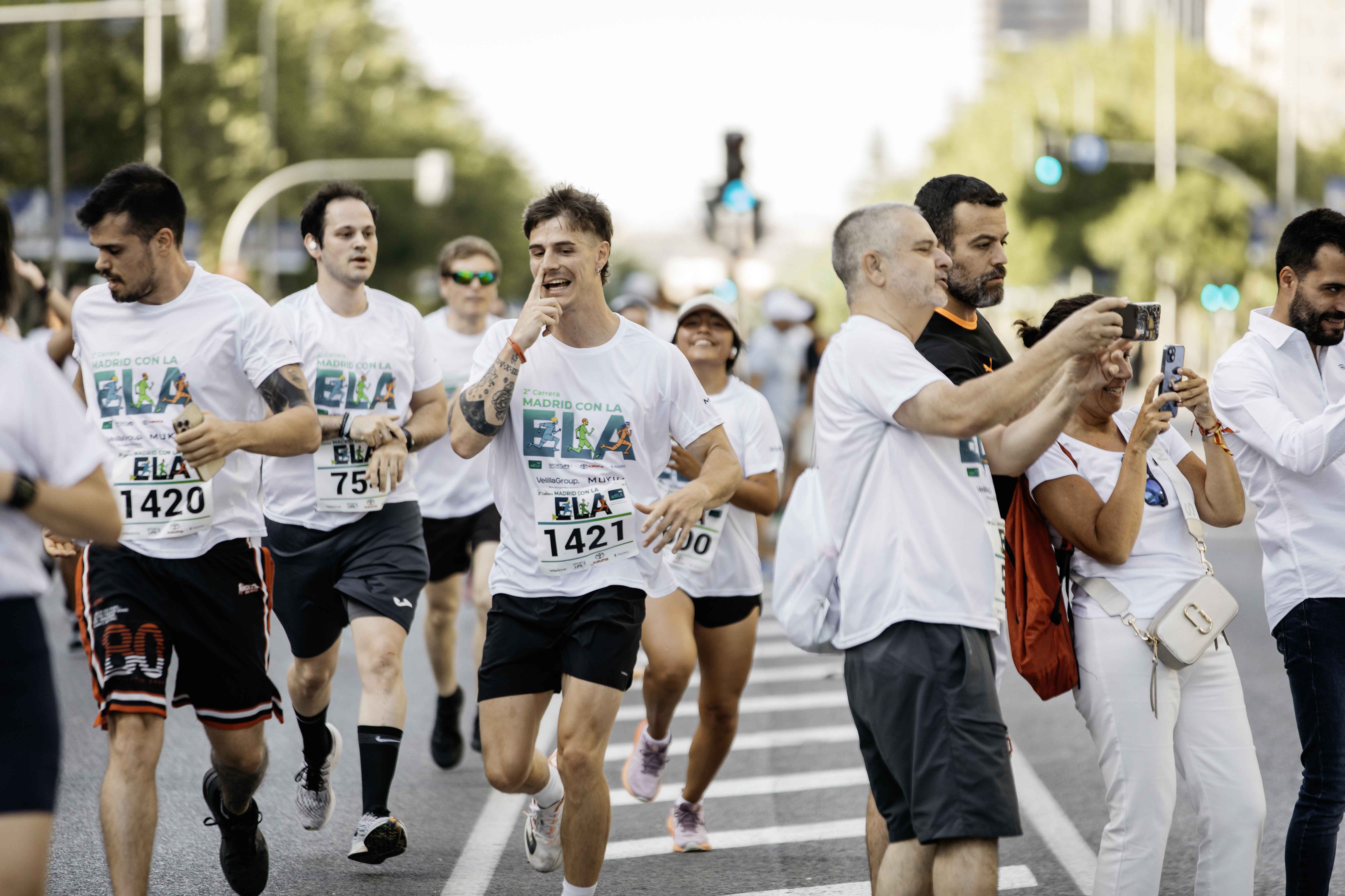 Las mejores fotos de la meta de la Carrera Madrid con la ELA 87