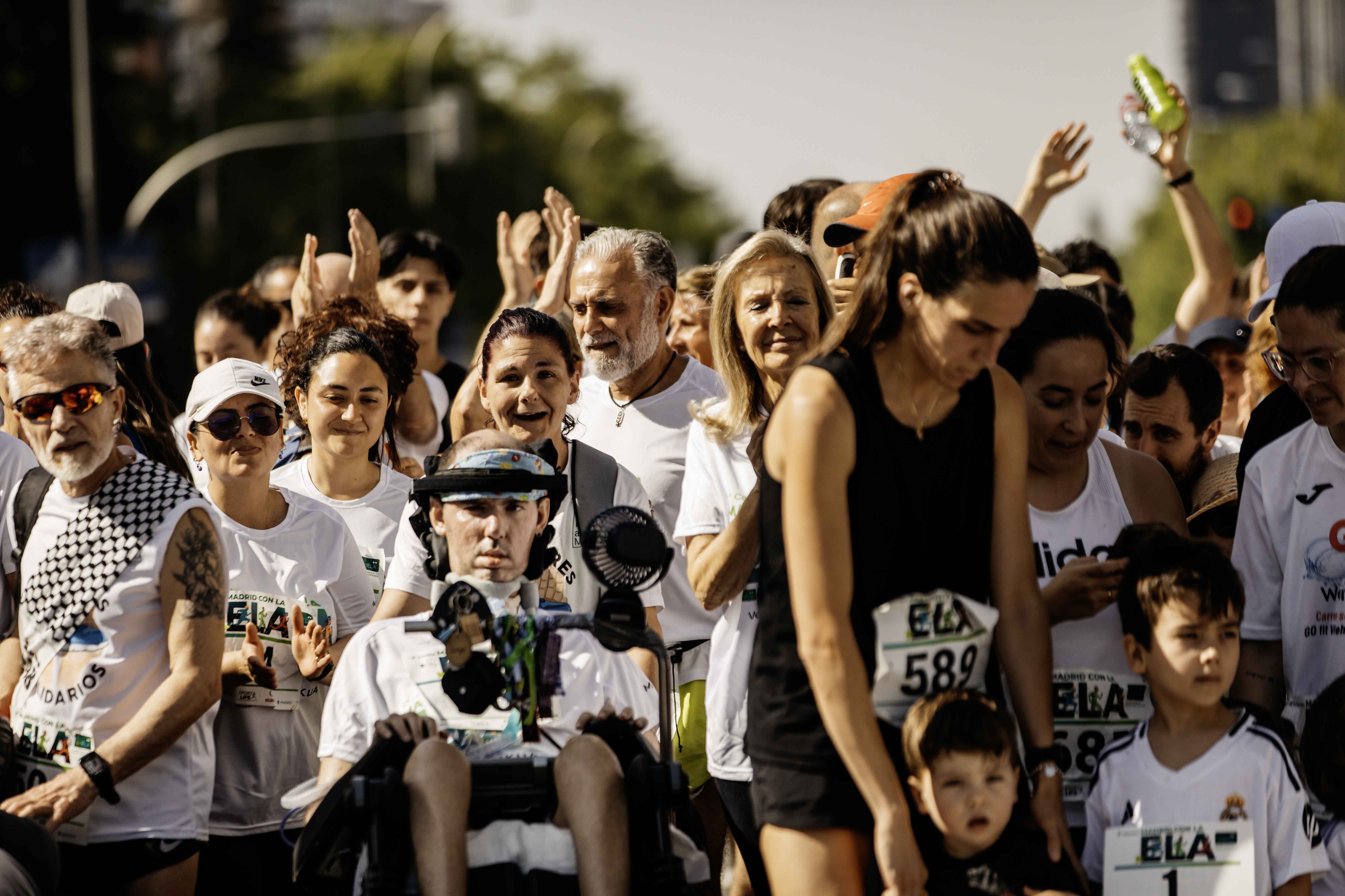 Las mejores fotos de la Carrera de la Superación celebara dentro de la Carrera Madrid con la ELA 11