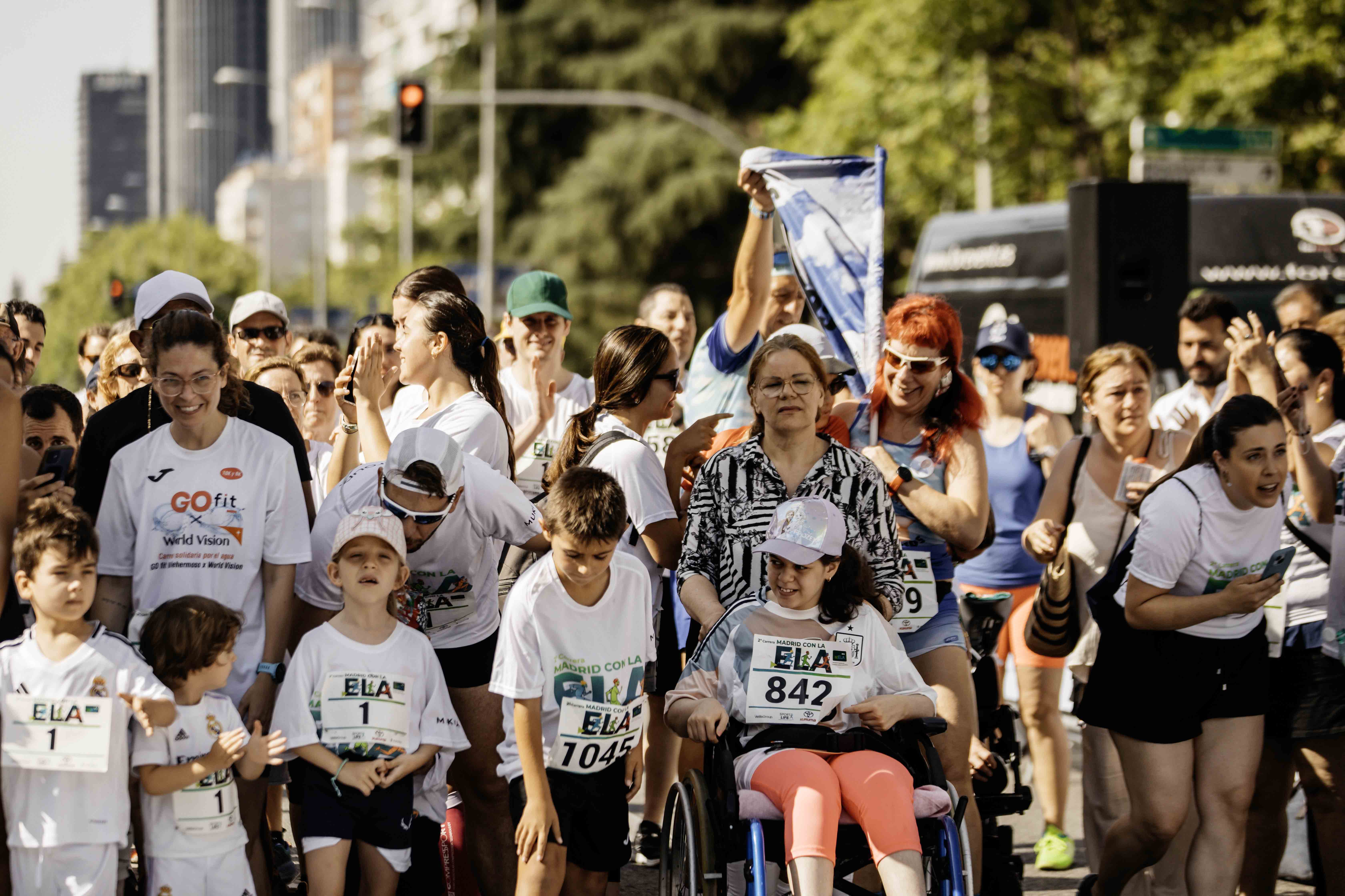 Las mejores fotos de la Carrera de la Superación celebara dentro de la Carrera Madrid con la ELA 13