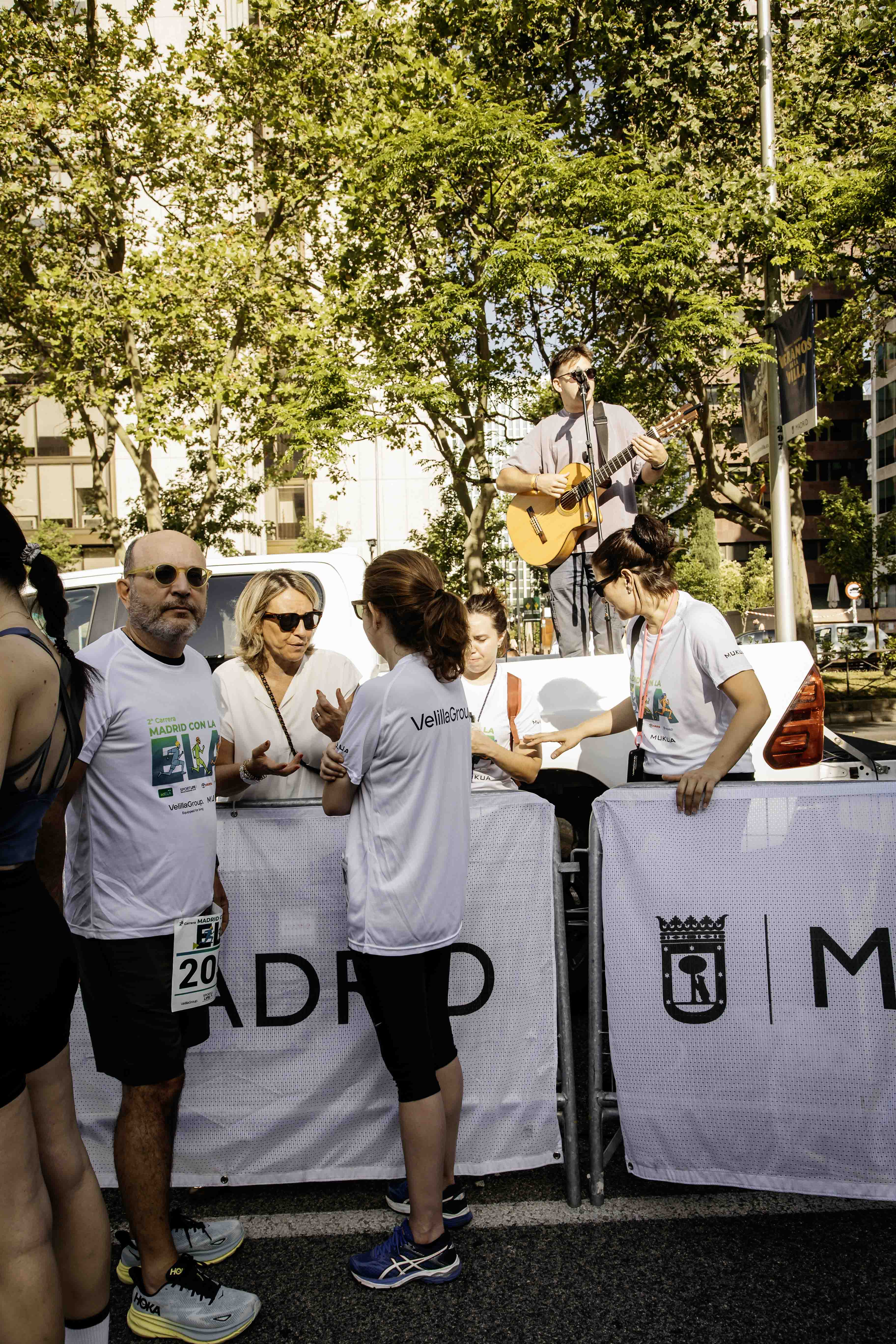 Las mejores fotos de la meta de la Carrera Madrid con la ELA 235