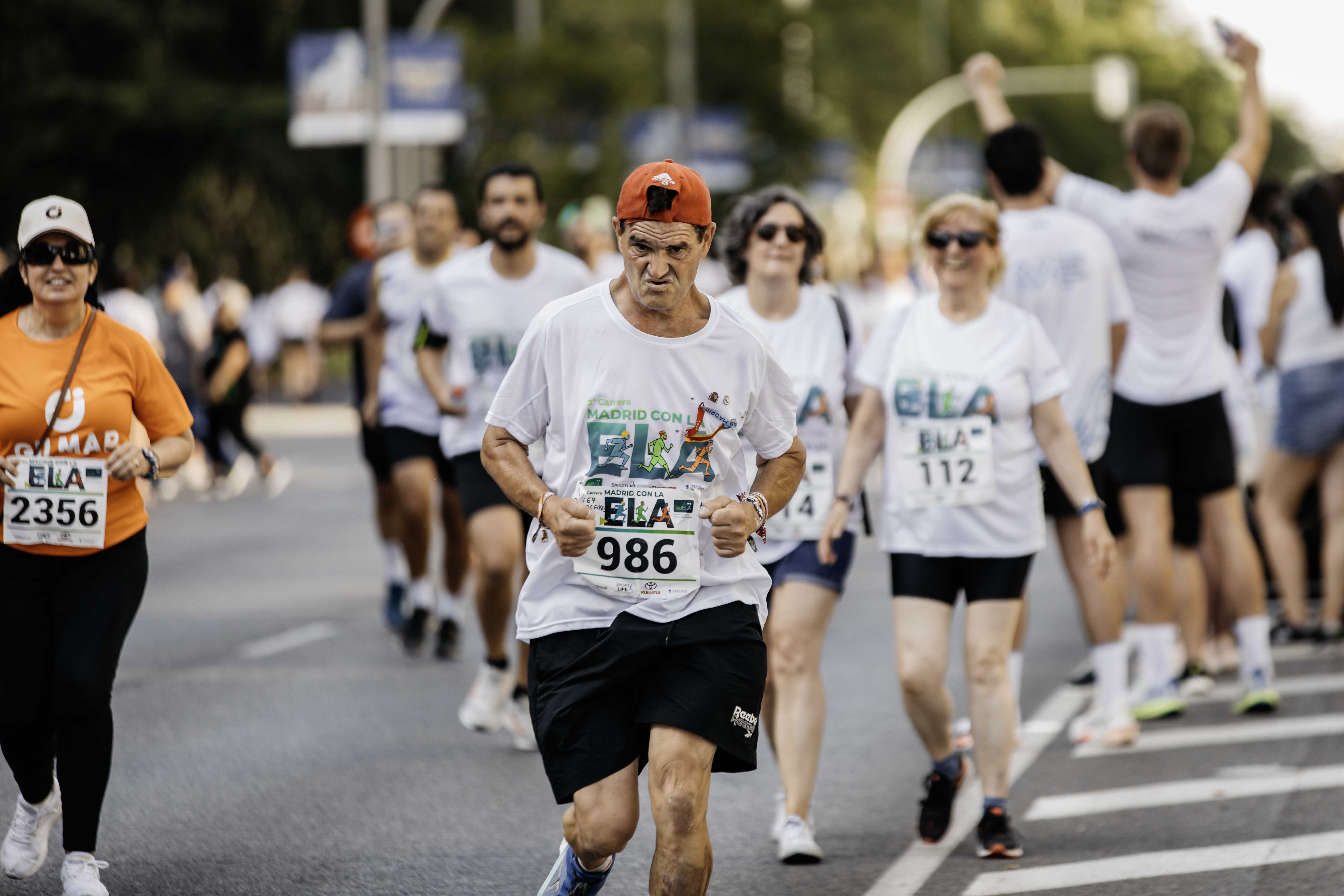 Las mejores fotos de la meta de la Carrera Madrid con la ELA 244