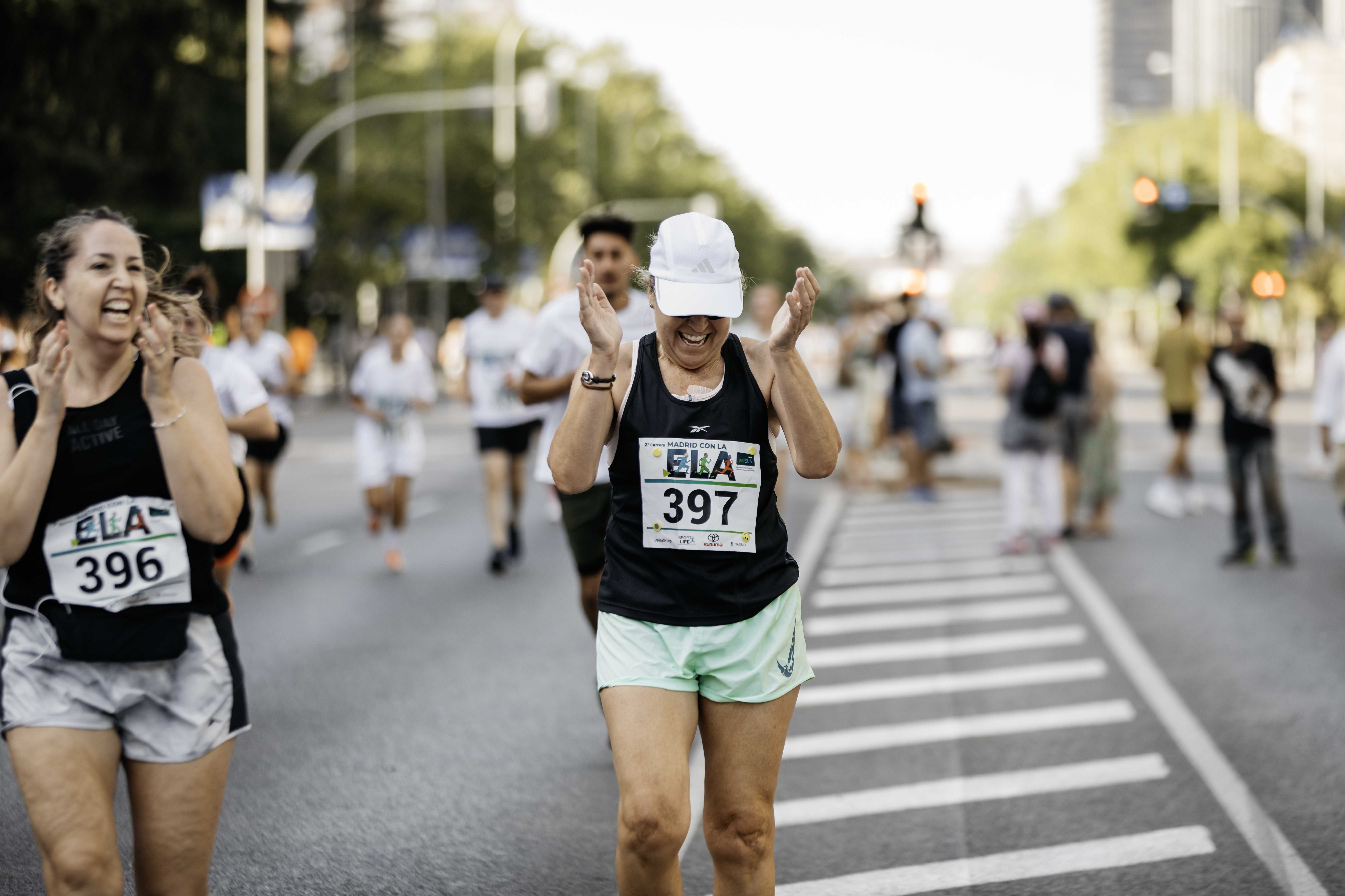 Las mejores fotos de la meta de la Carrera Madrid con la ELA 112
