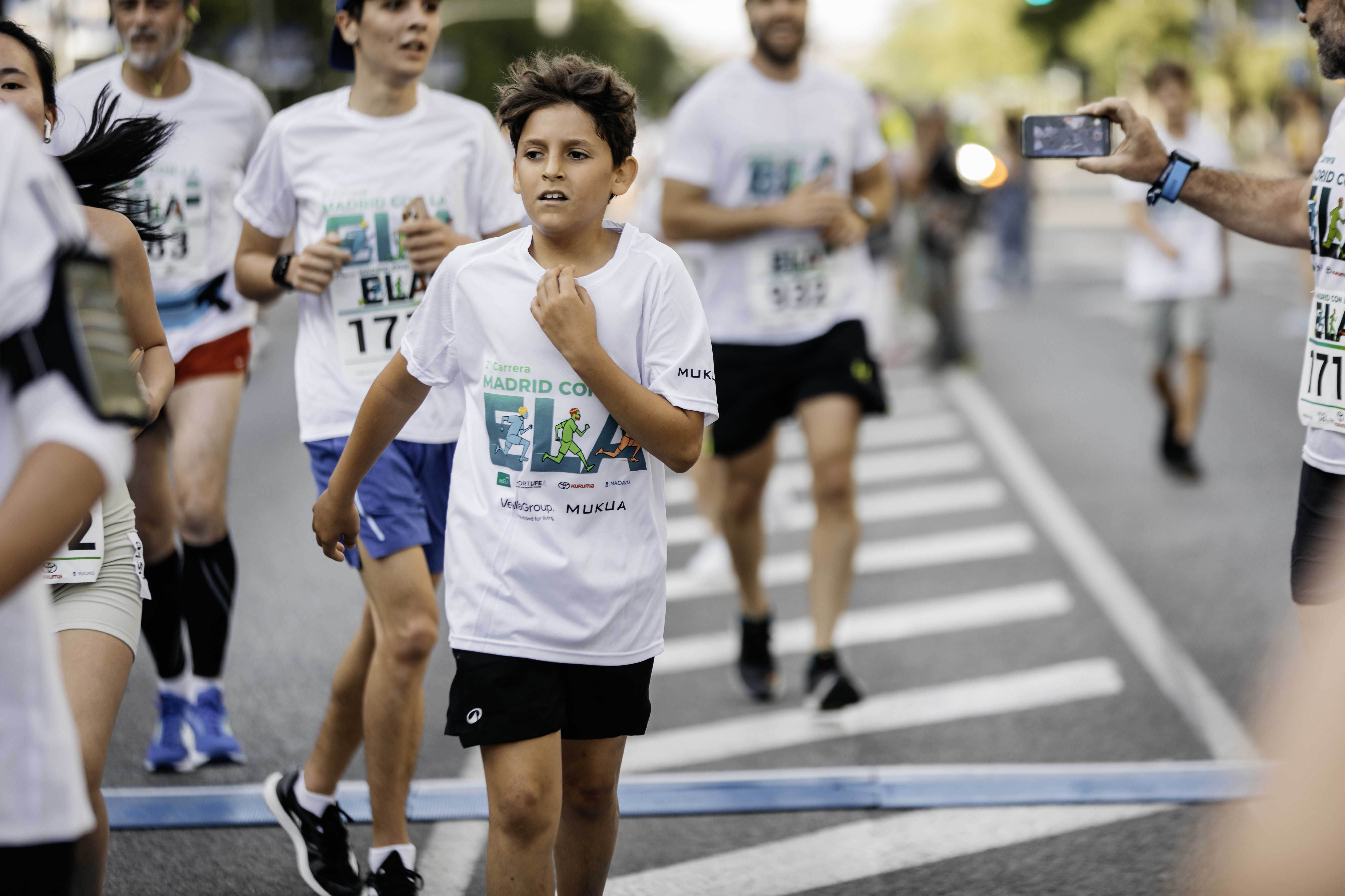 Las mejores fotos de la meta de la Carrera Madrid con la ELA 122